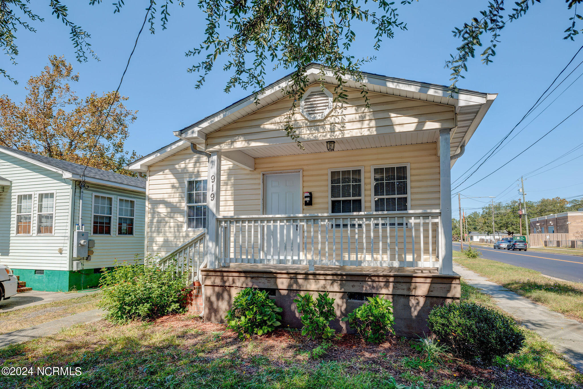 919 Marstellar Street