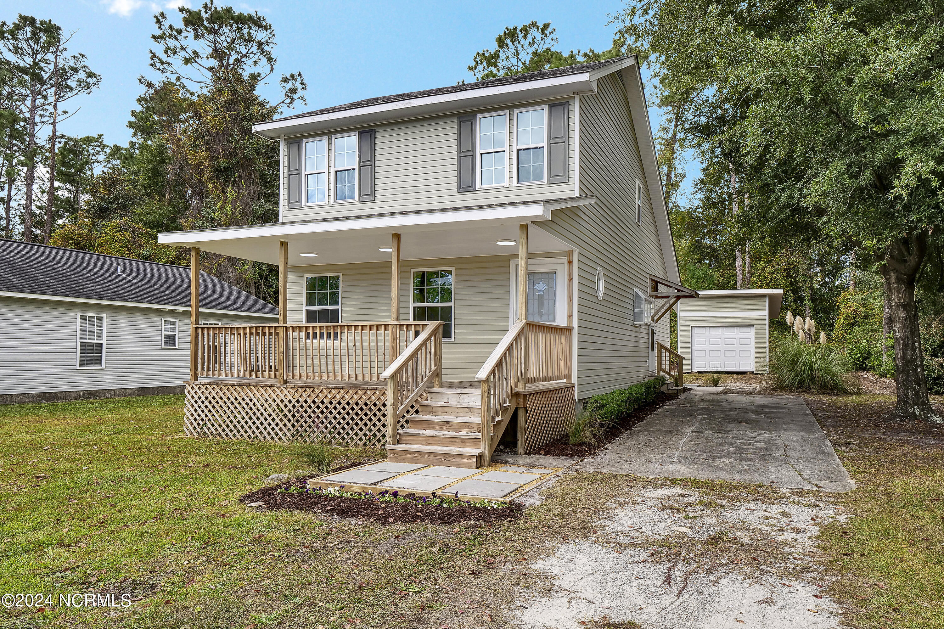 38 Hillsdale Drive