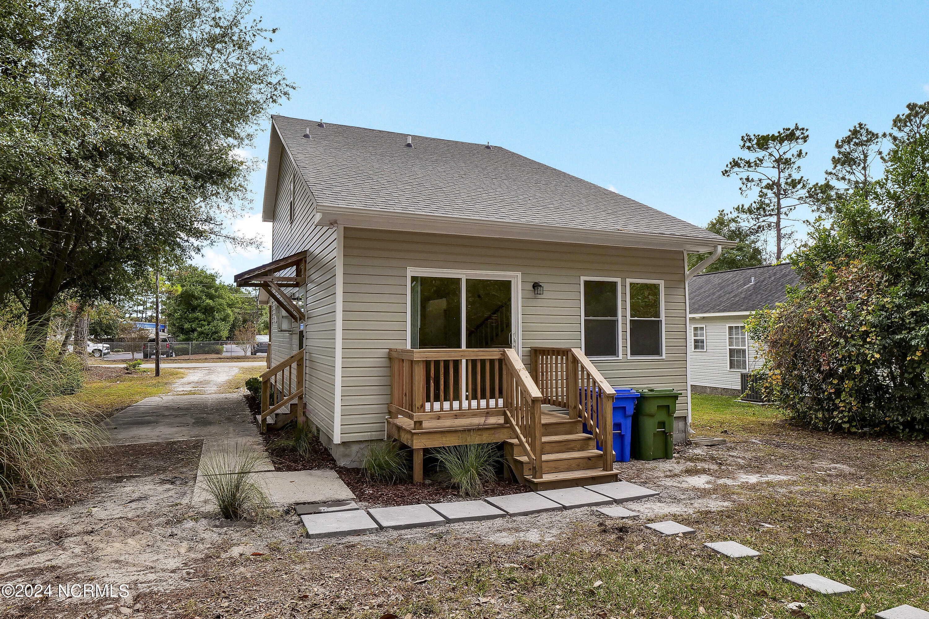 38 Hillsdale Drive
