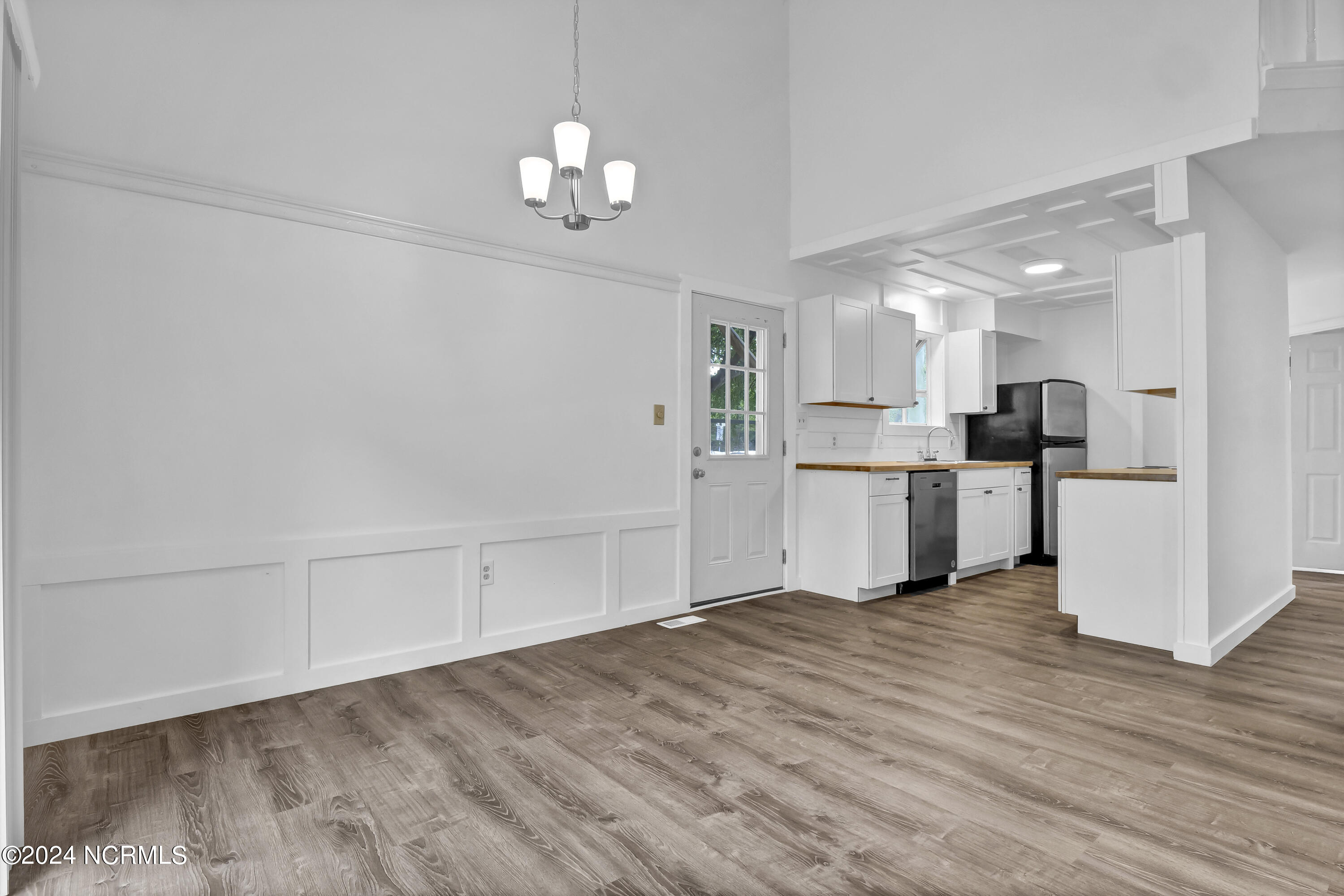 38 Hillsdale Drive