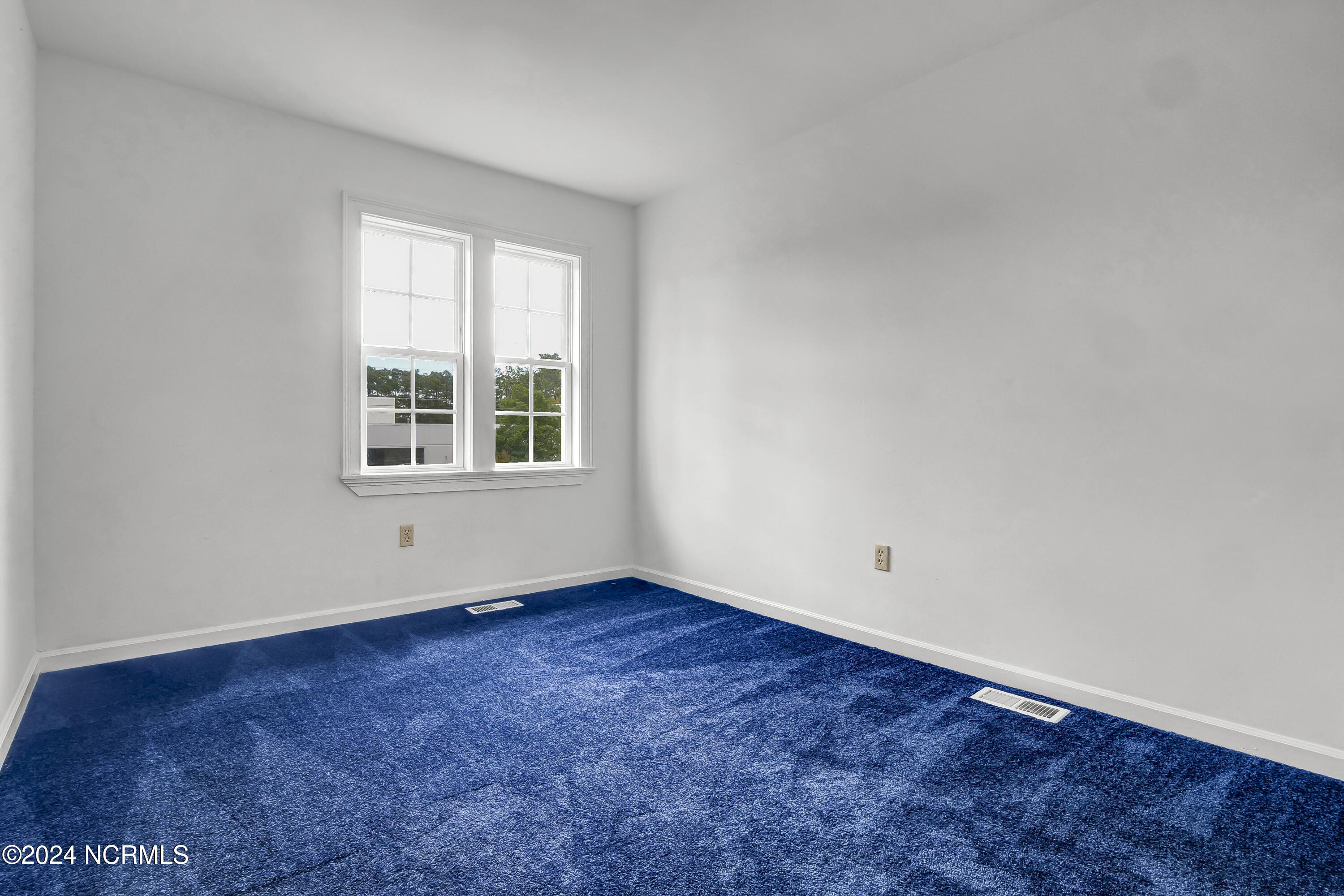 38 Hillsdale Drive