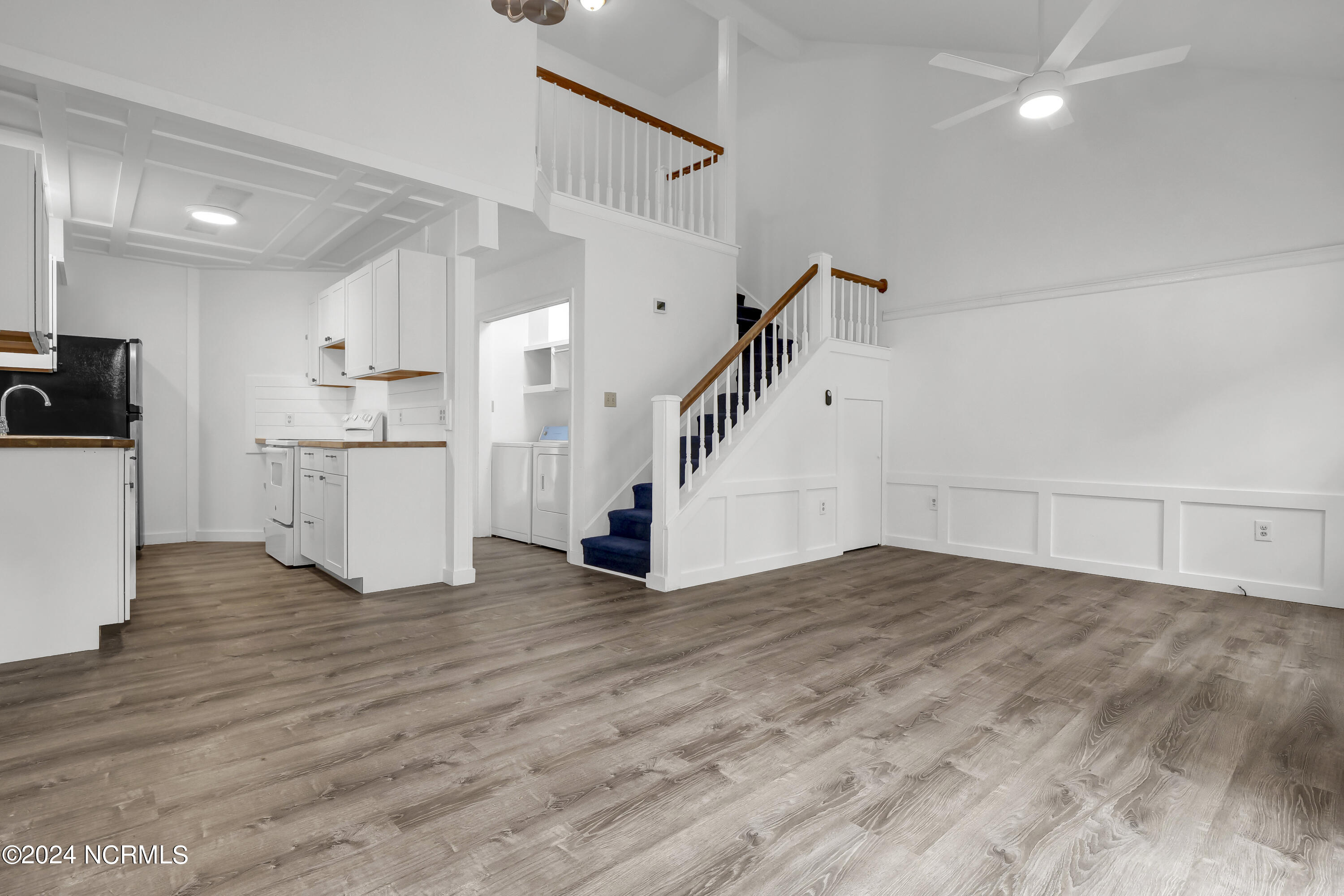 38 Hillsdale Drive