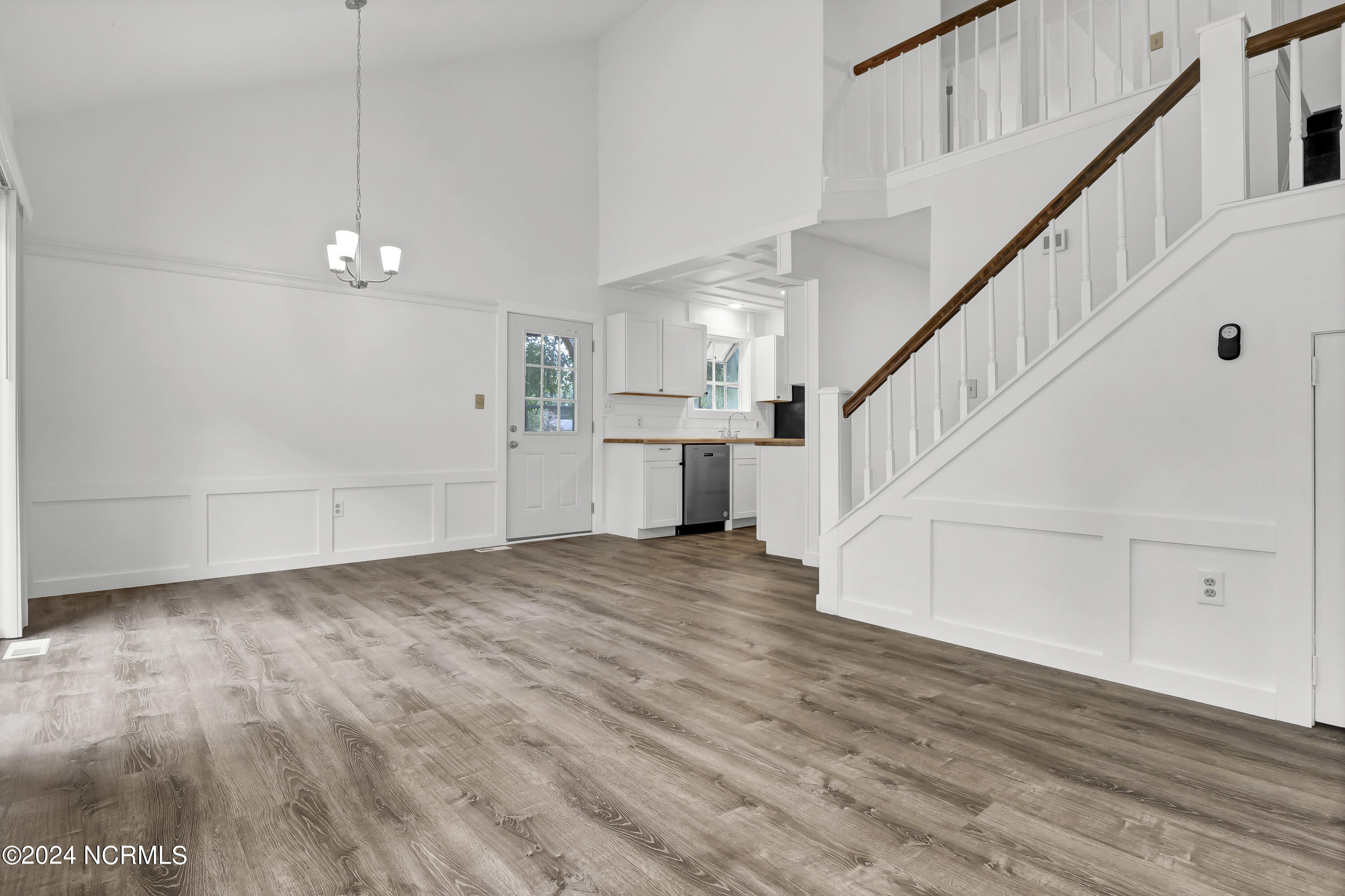 38 Hillsdale Drive