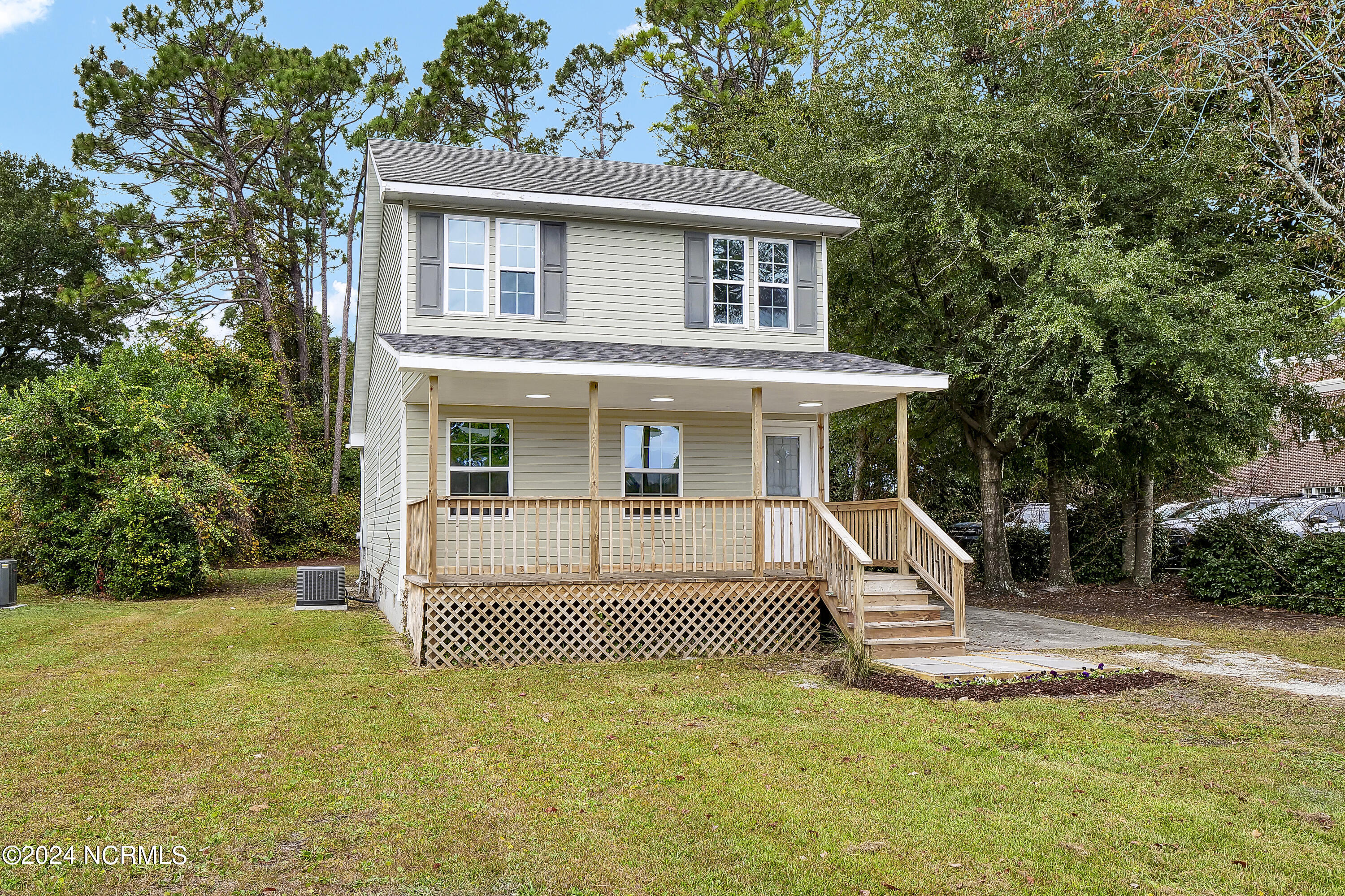 38 Hillsdale Drive