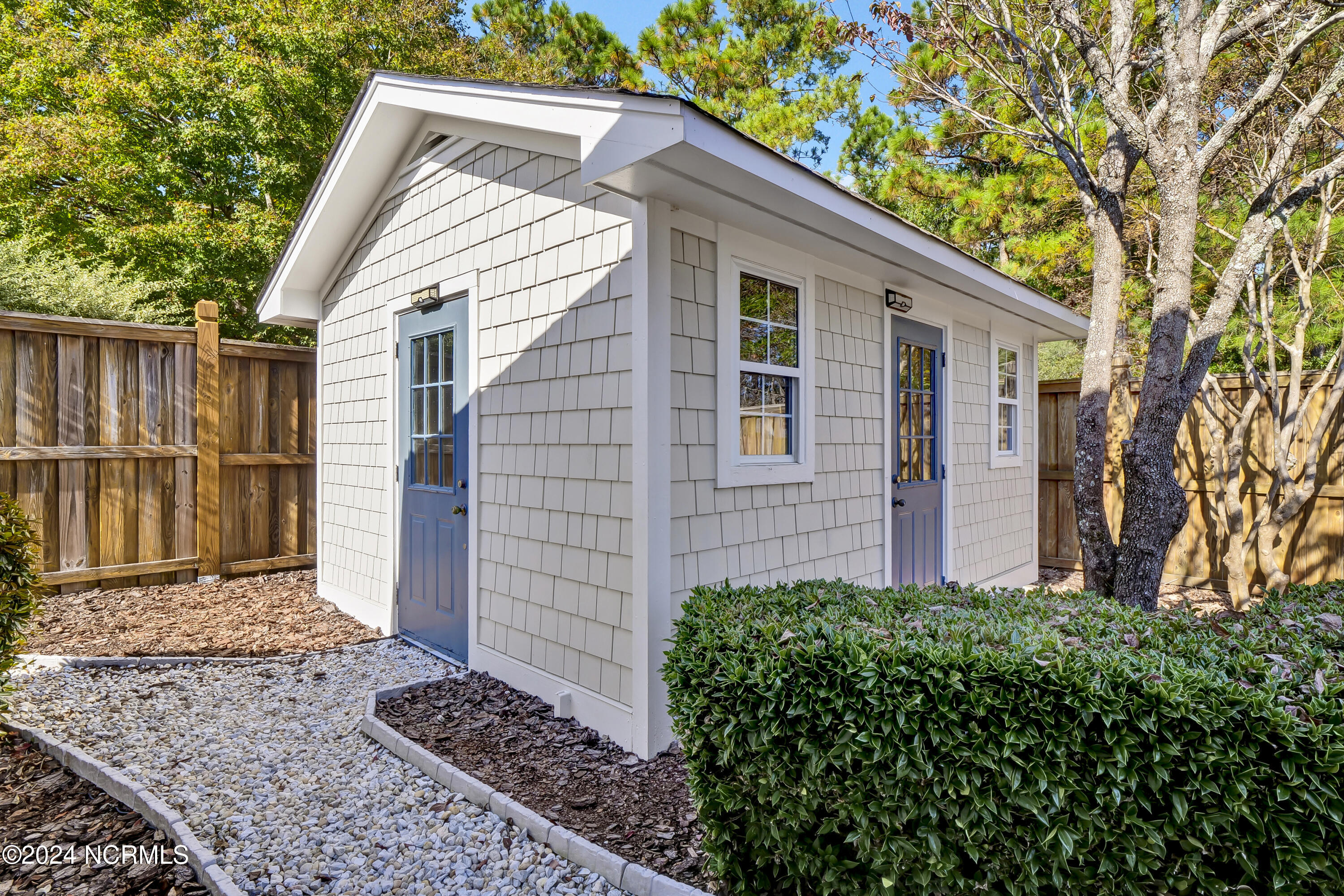 923 Royal Bonnet Drive