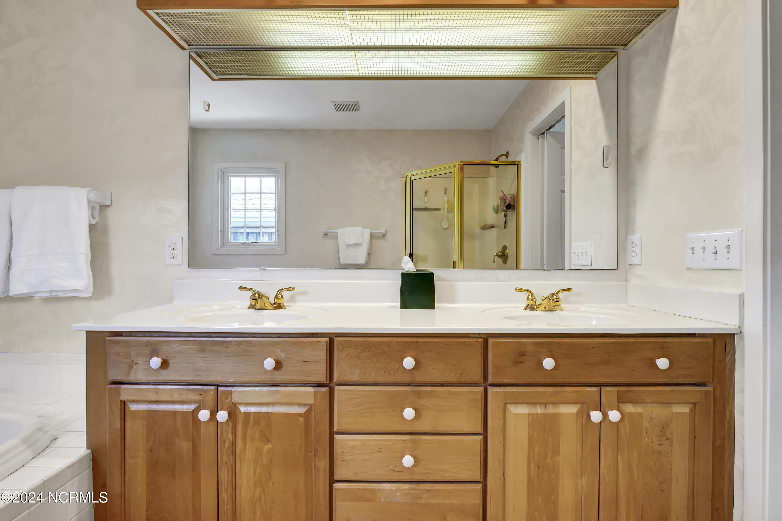 923 Royal Bonnet Drive