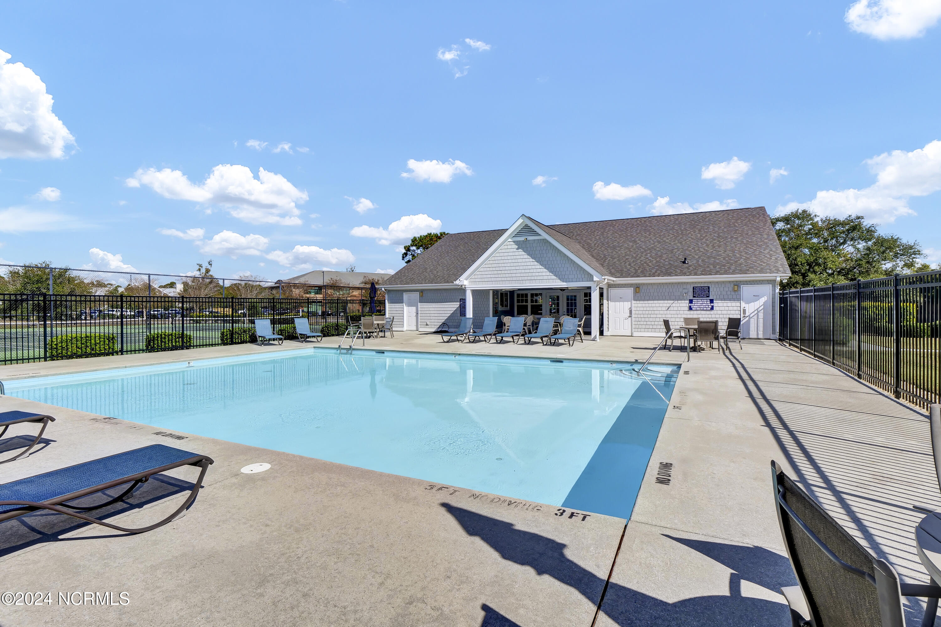 923 Royal Bonnet Drive