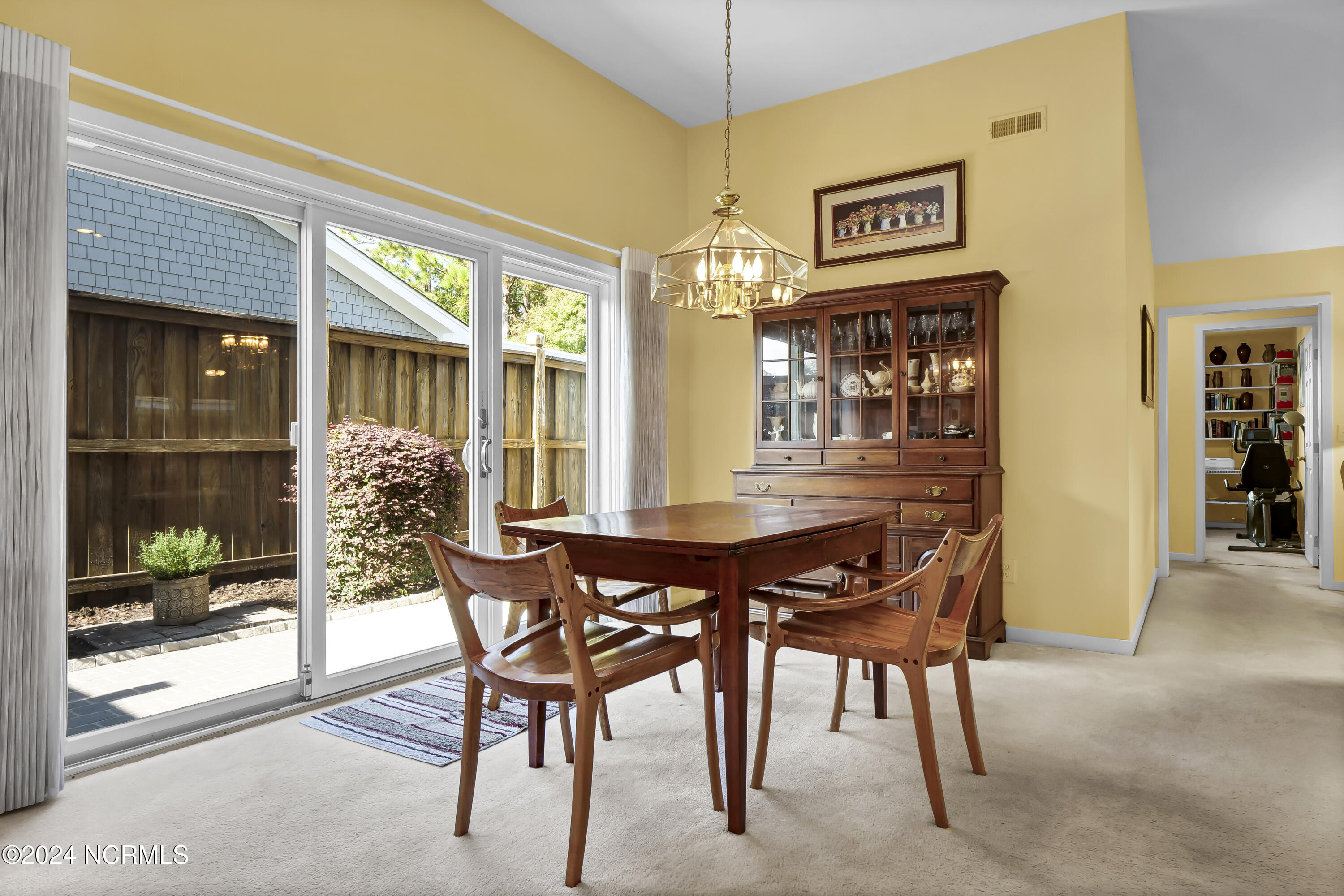 923 Royal Bonnet Drive