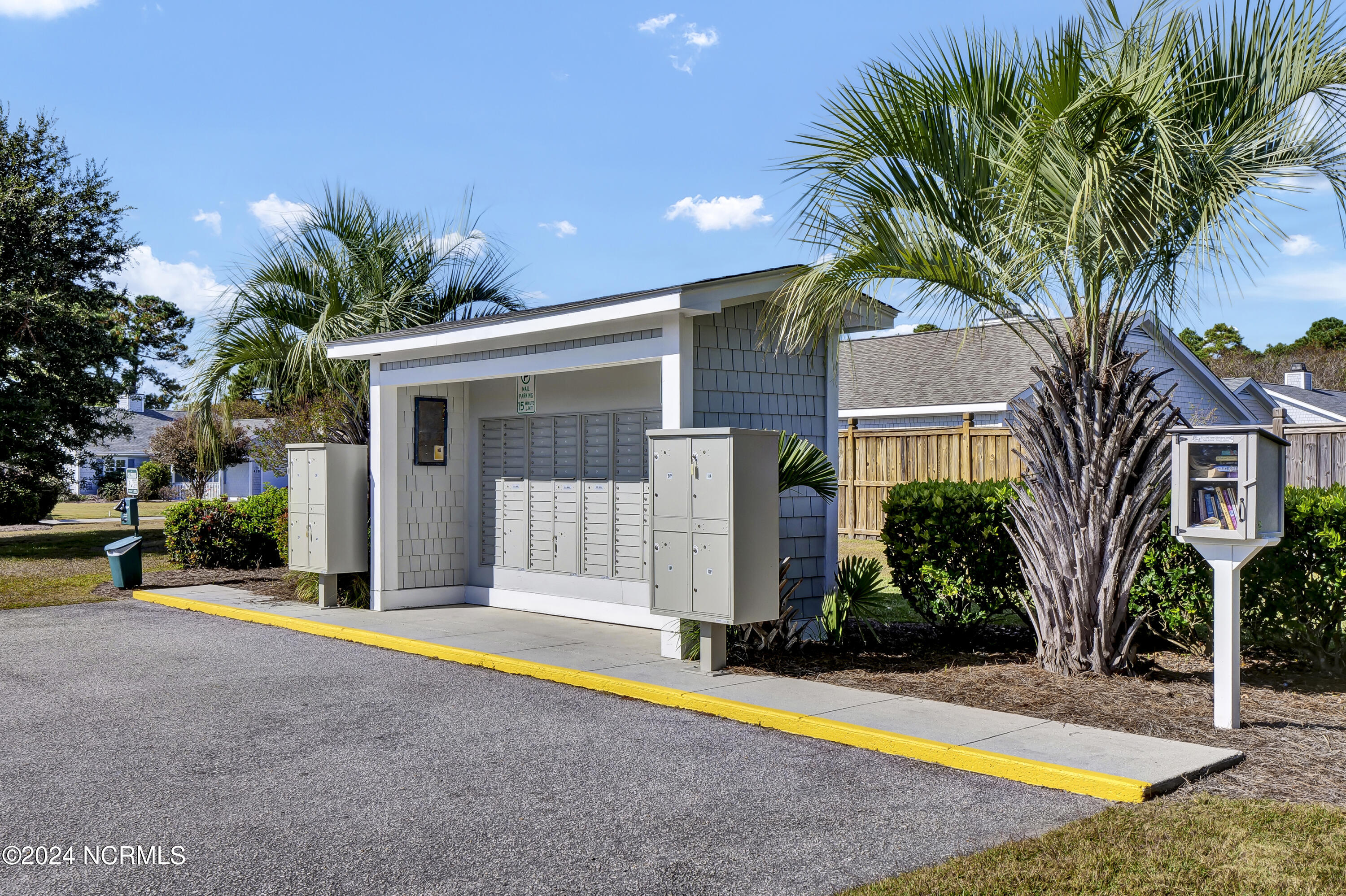923 Royal Bonnet Drive