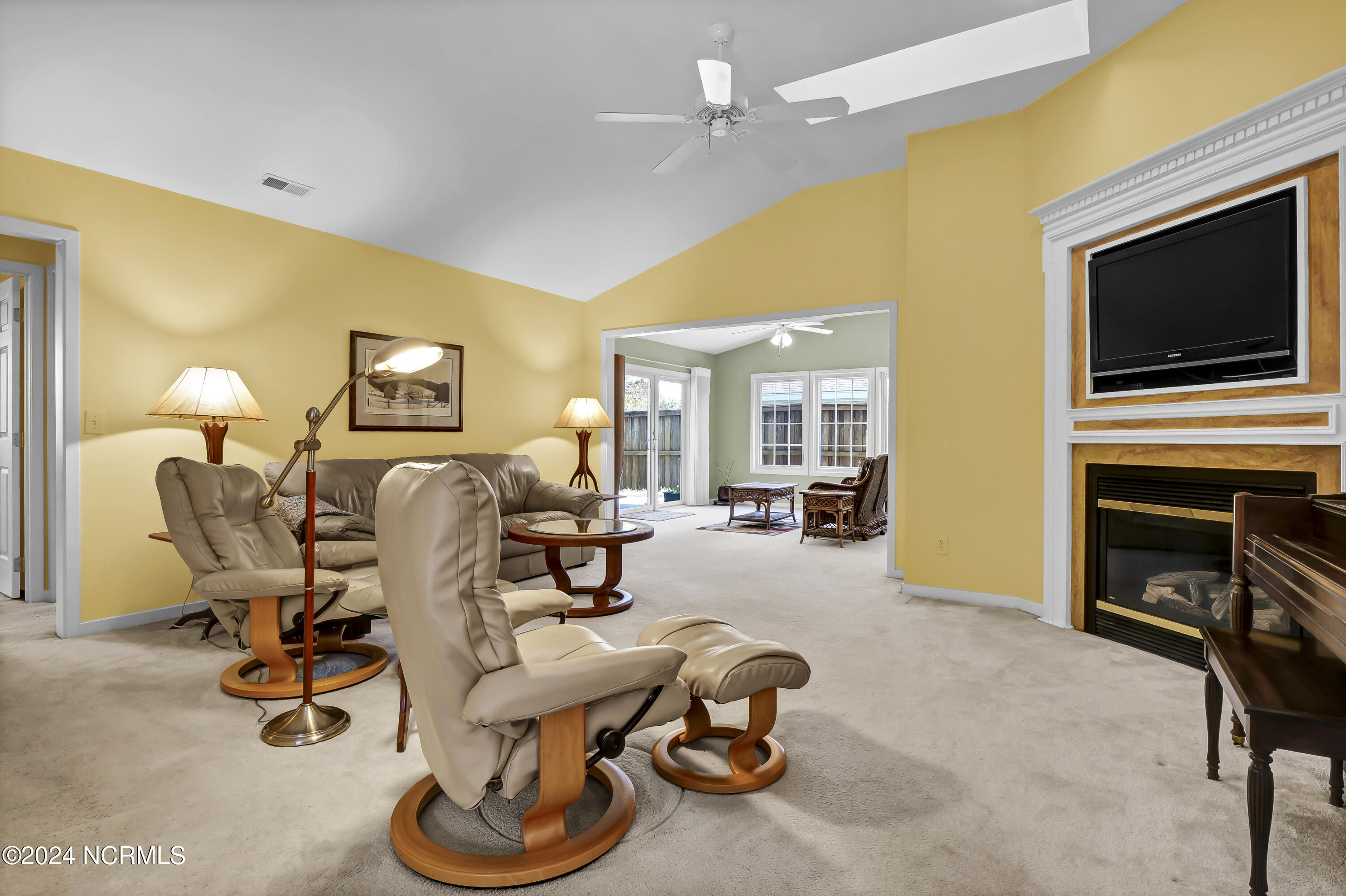 923 Royal Bonnet Drive