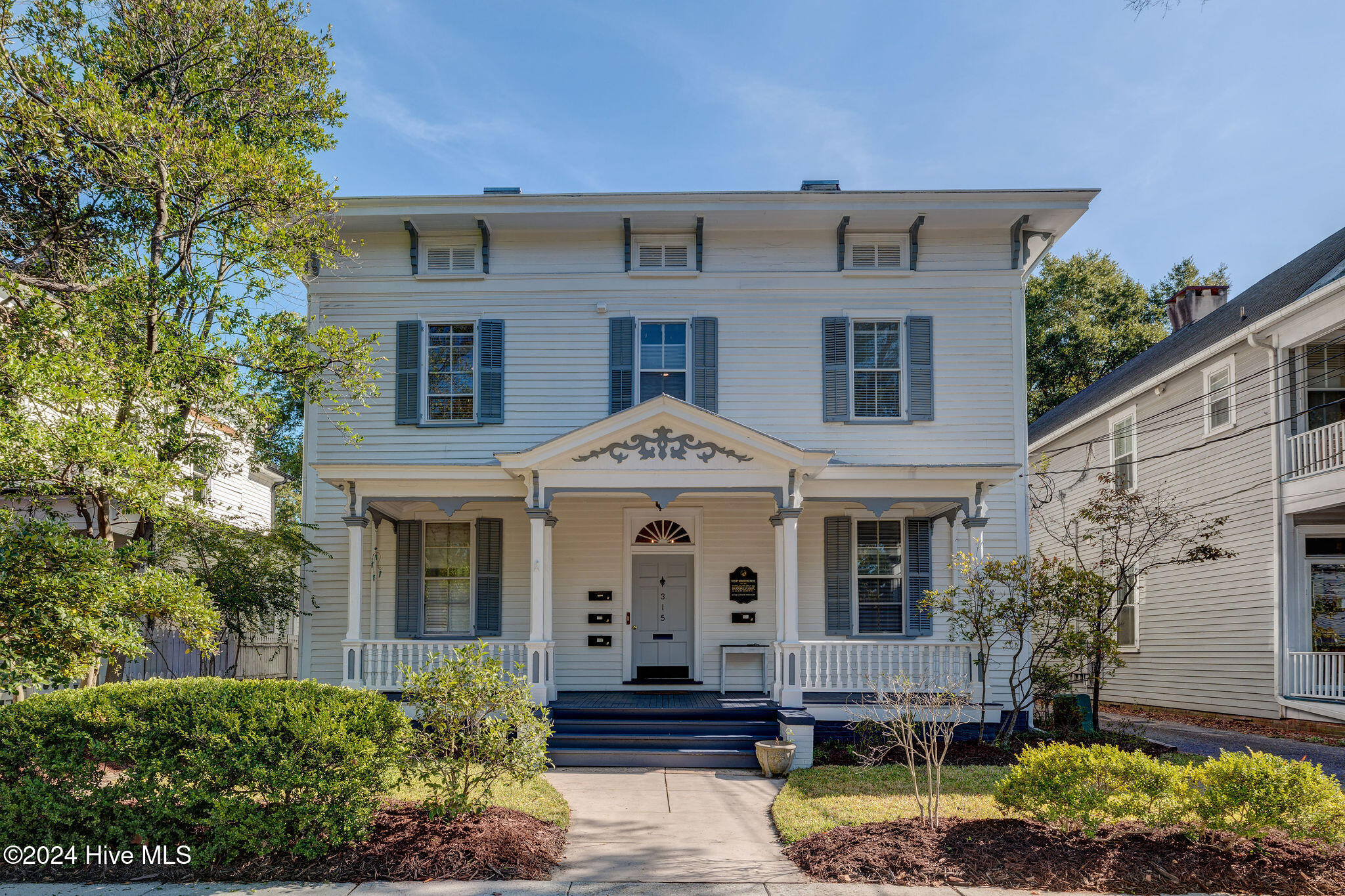 315 S 3rd Street