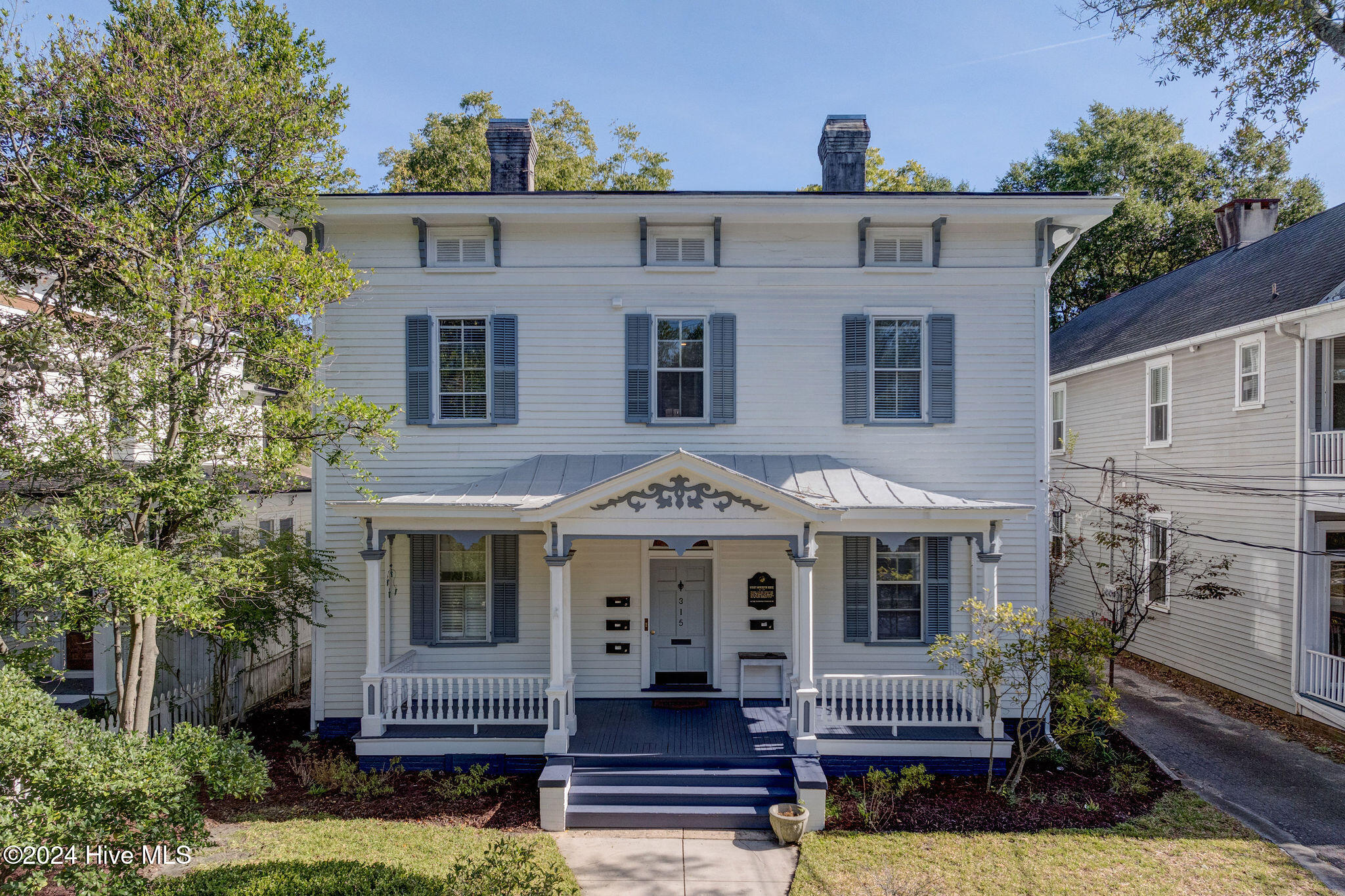 315 S 3rd Street