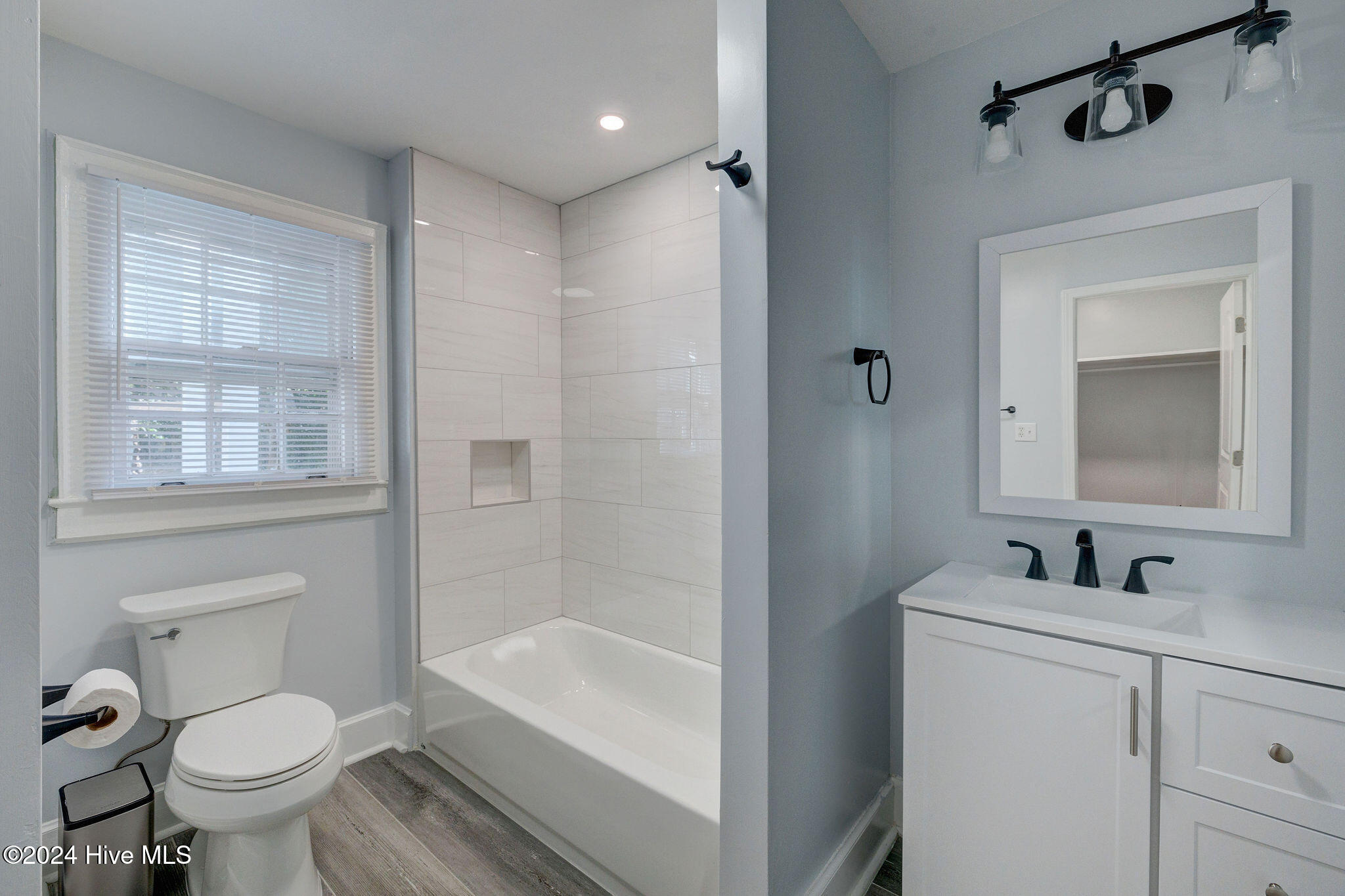 315 S 3rd Street