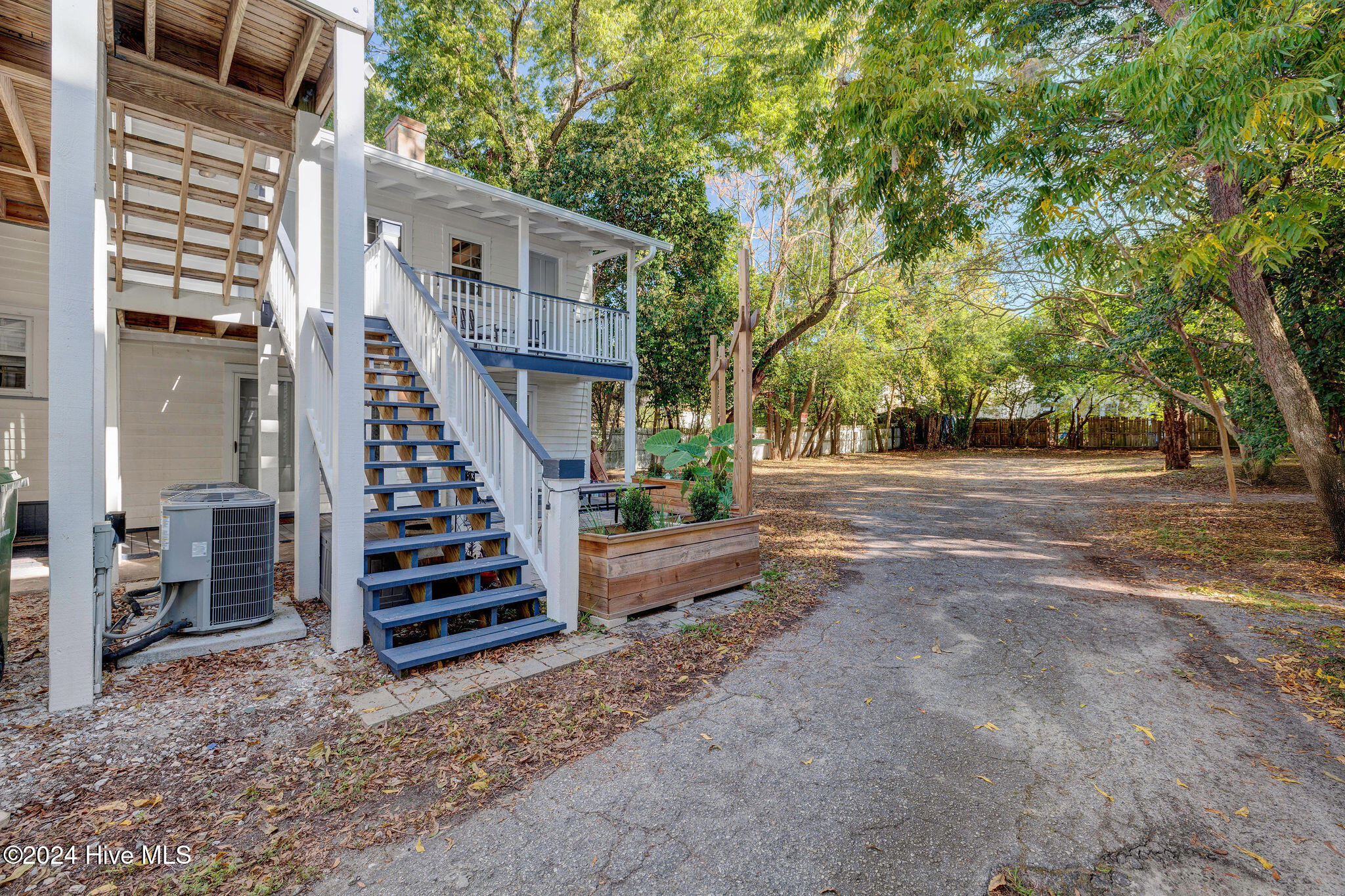 315 S 3rd Street