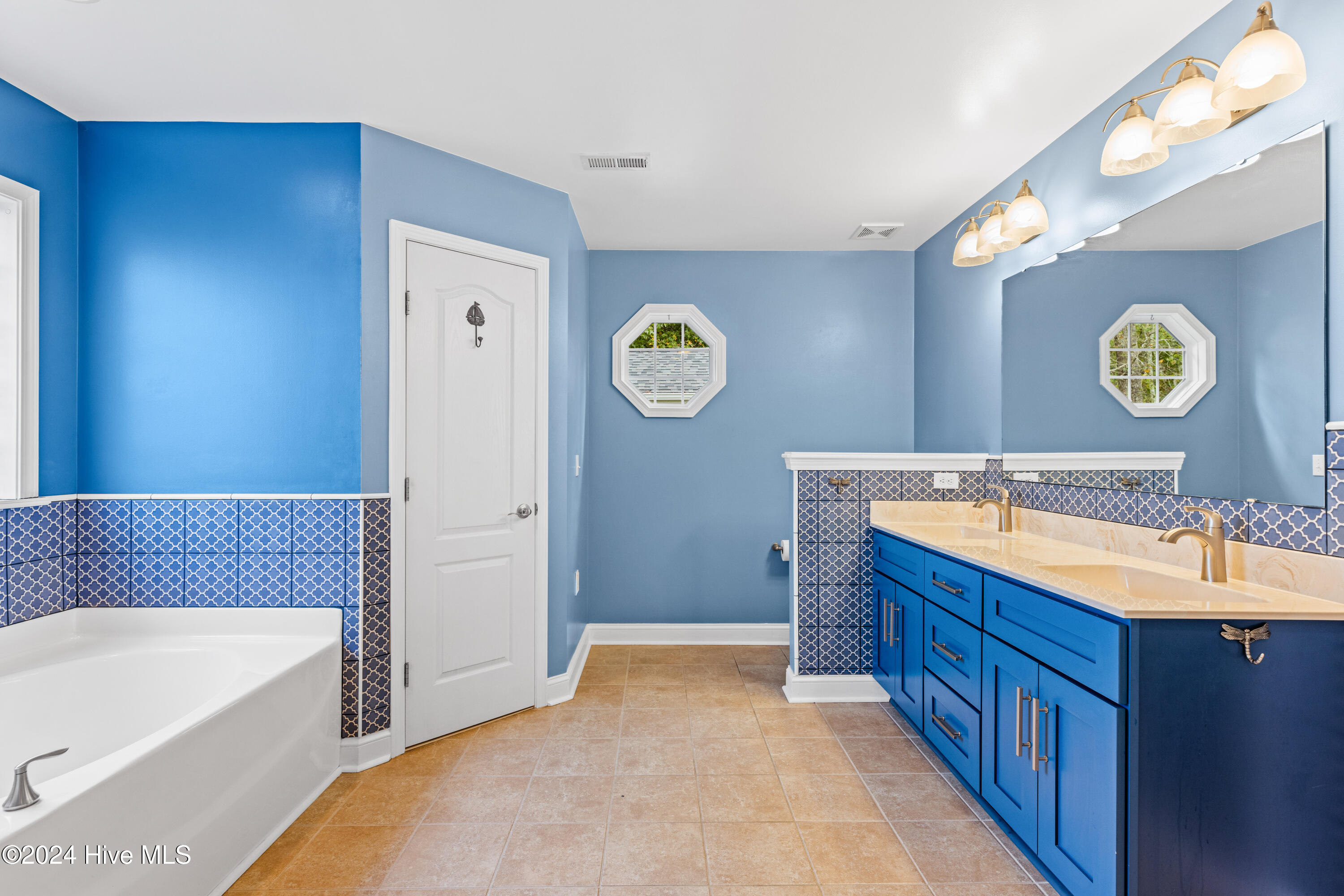 8543 Lanvale Forest Drive