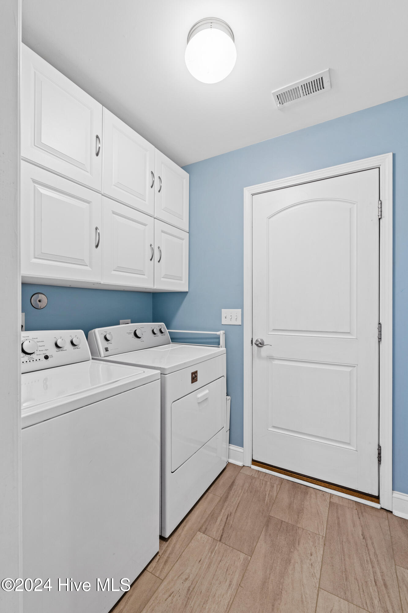 8543 Lanvale Forest Drive
