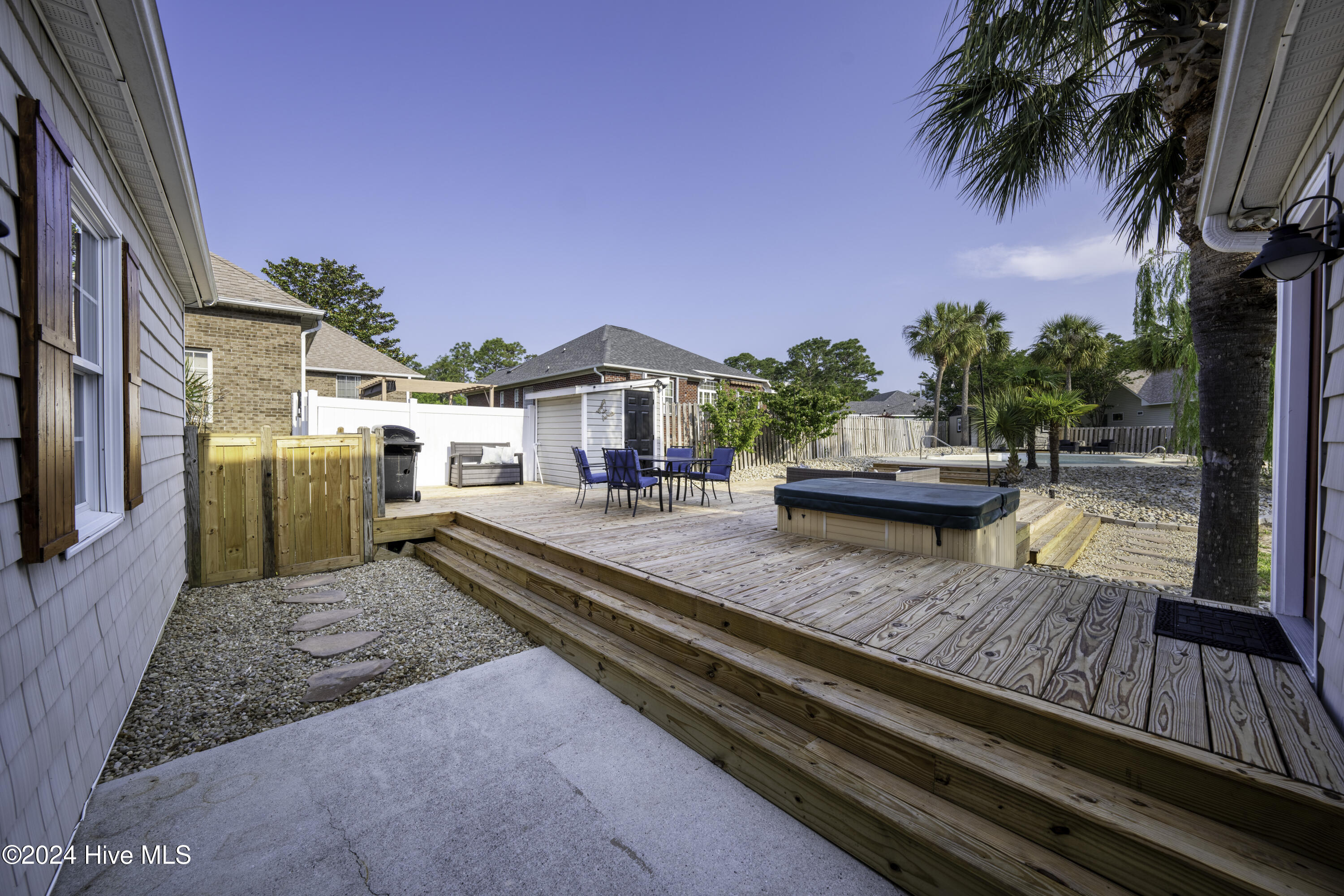 501-503 Birch Court