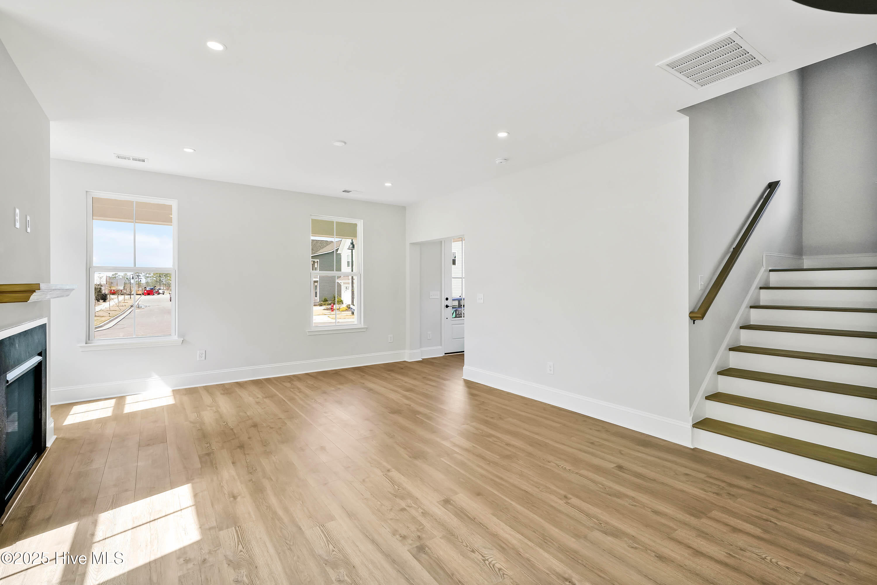 1244 Trisail Terrace