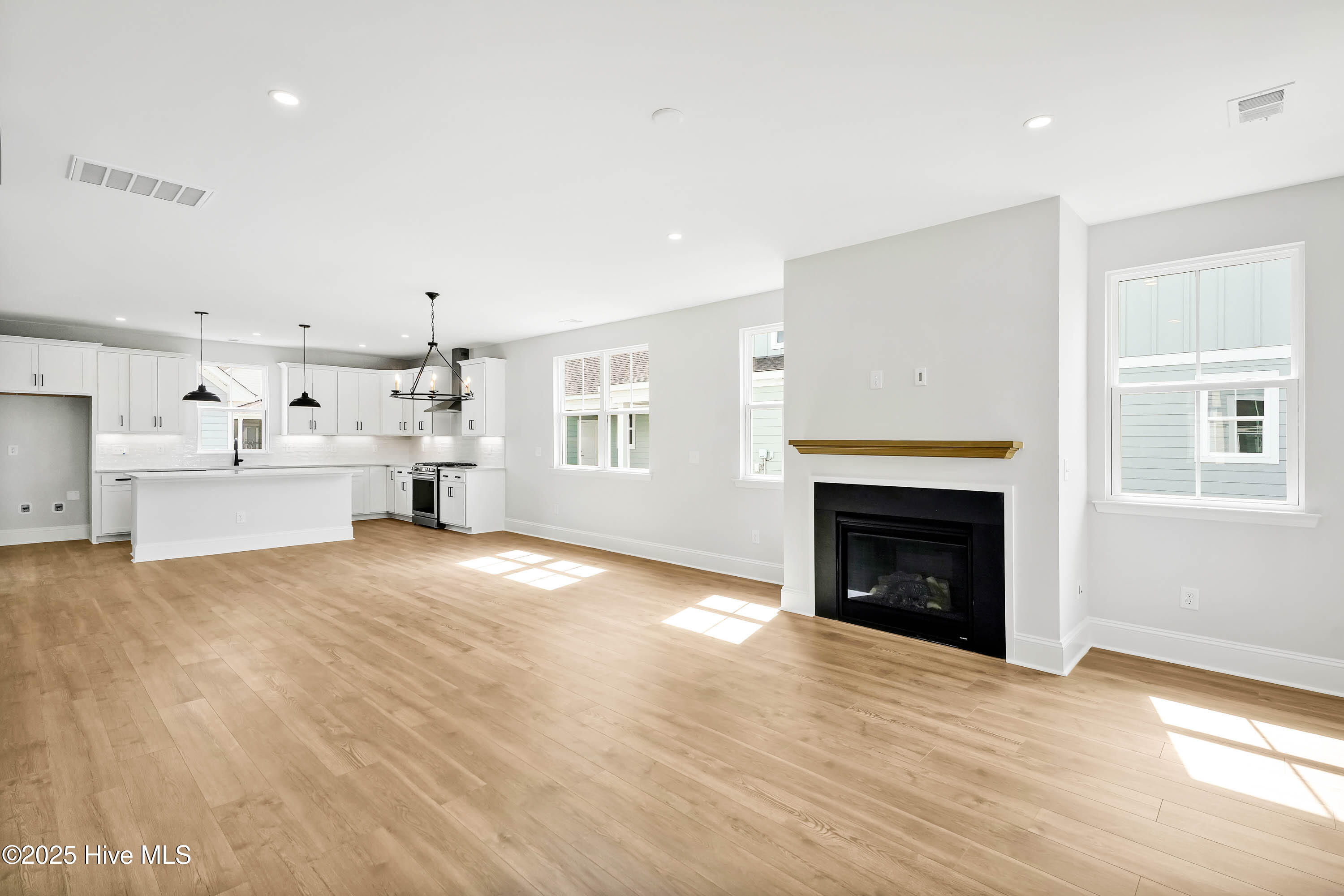 1244 Trisail Terrace