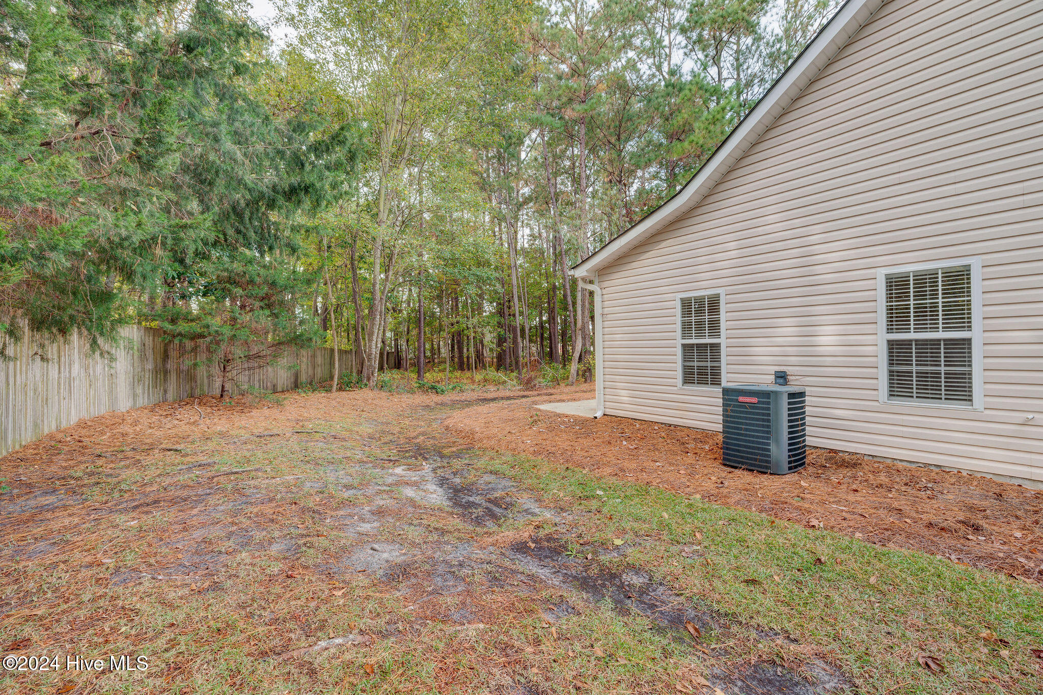 1602 Honeybee Lane