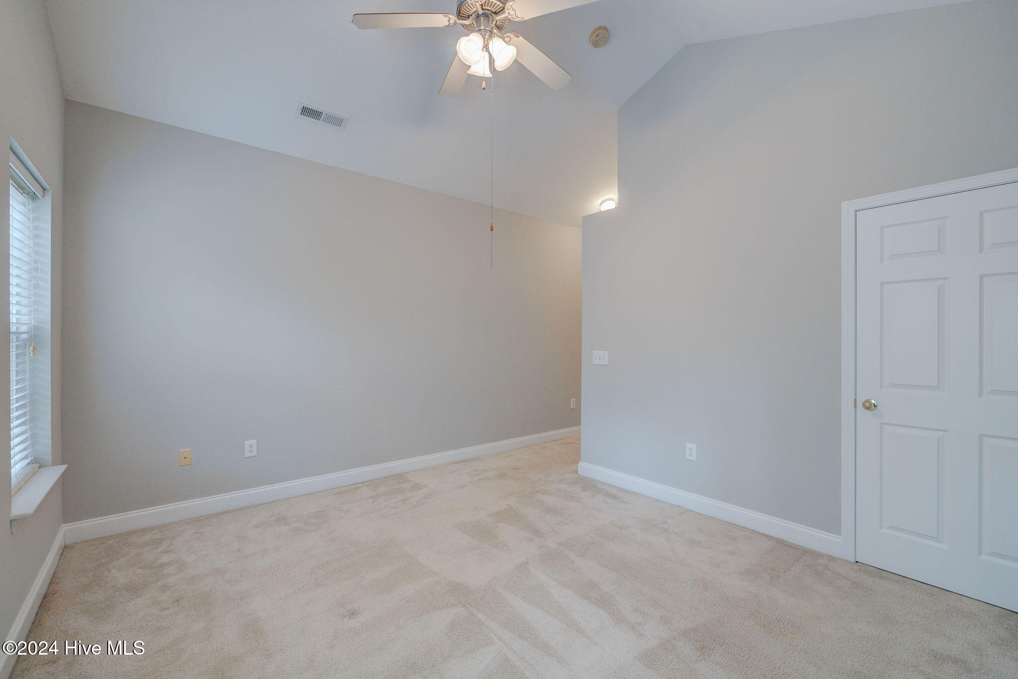 1602 Honeybee Lane