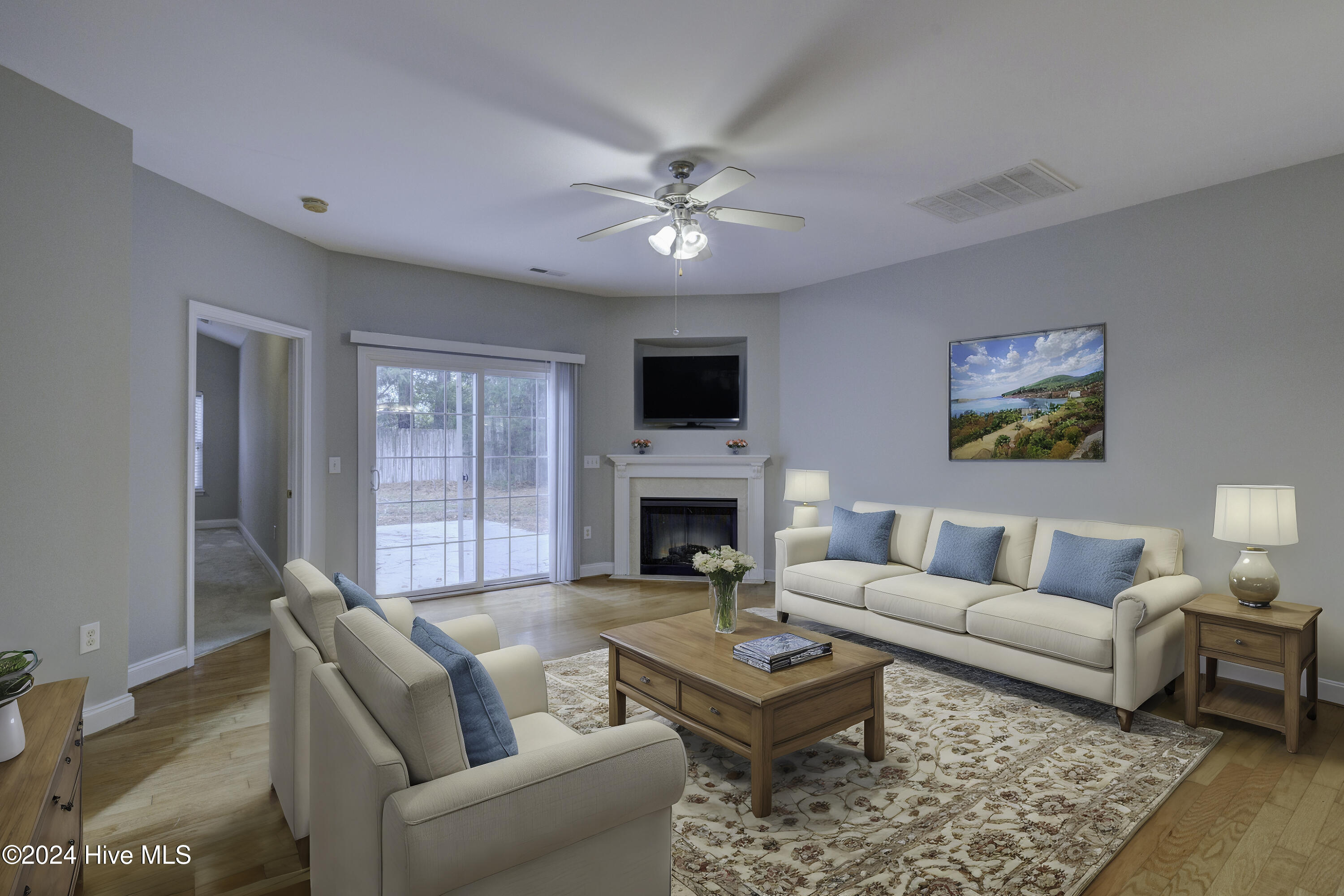 1602 Honeybee Lane