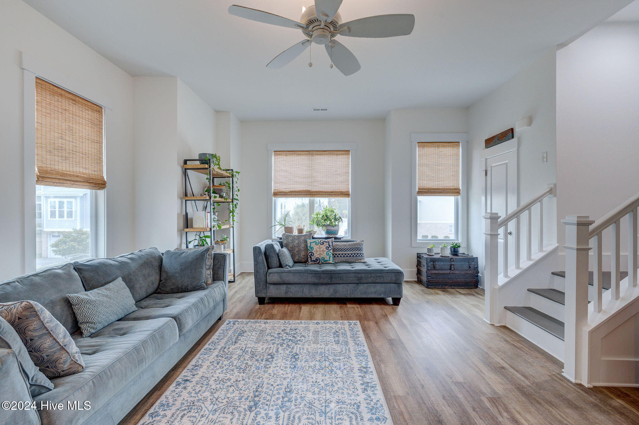 4022 Tamarisk Lane