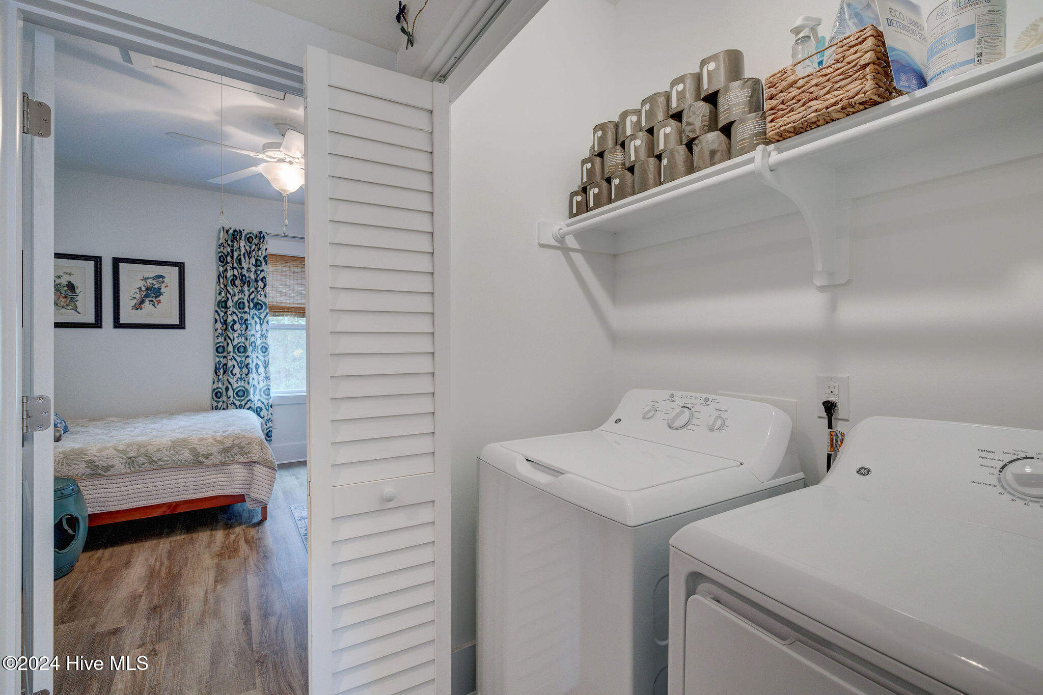 4022 Tamarisk Lane
