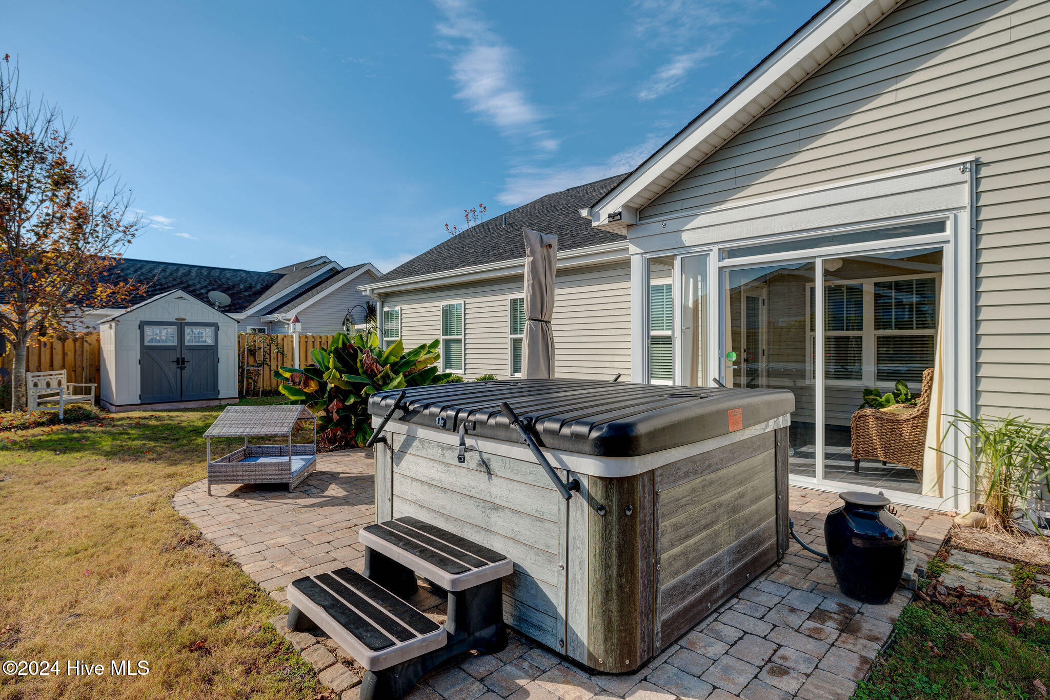 2130 Maple Leaf Drive