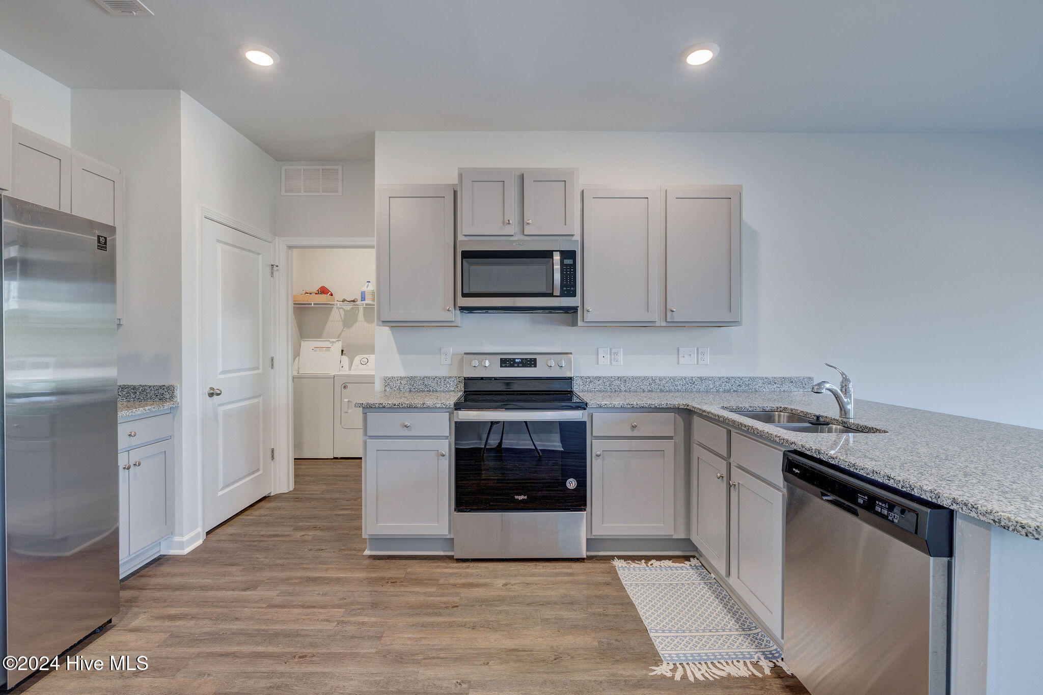 218 Airlie Vista Lane