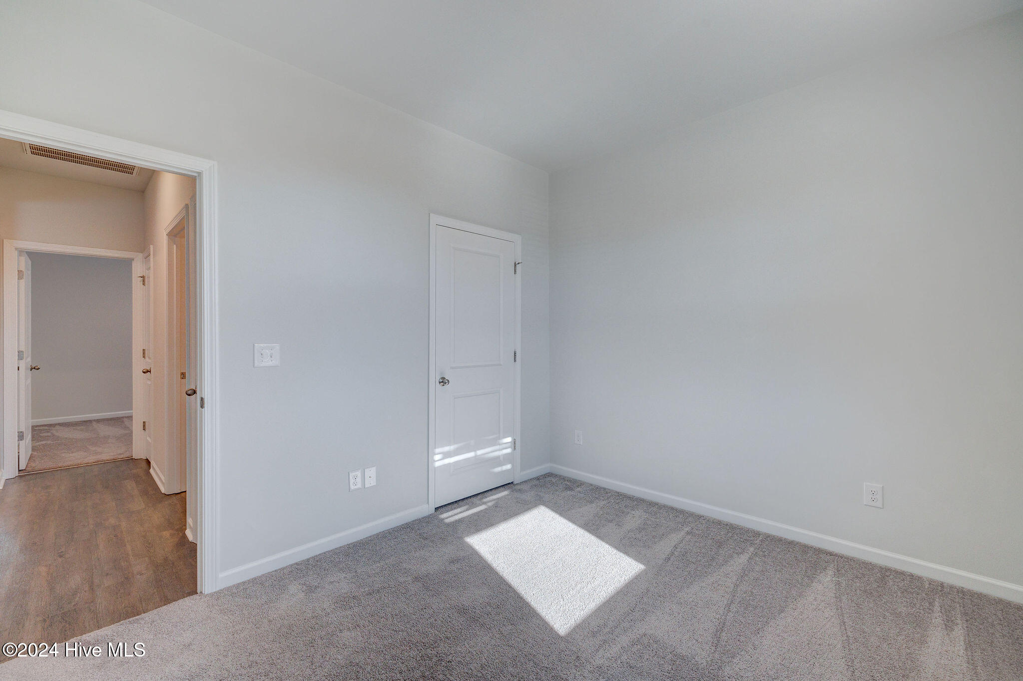 218 Airlie Vista Lane