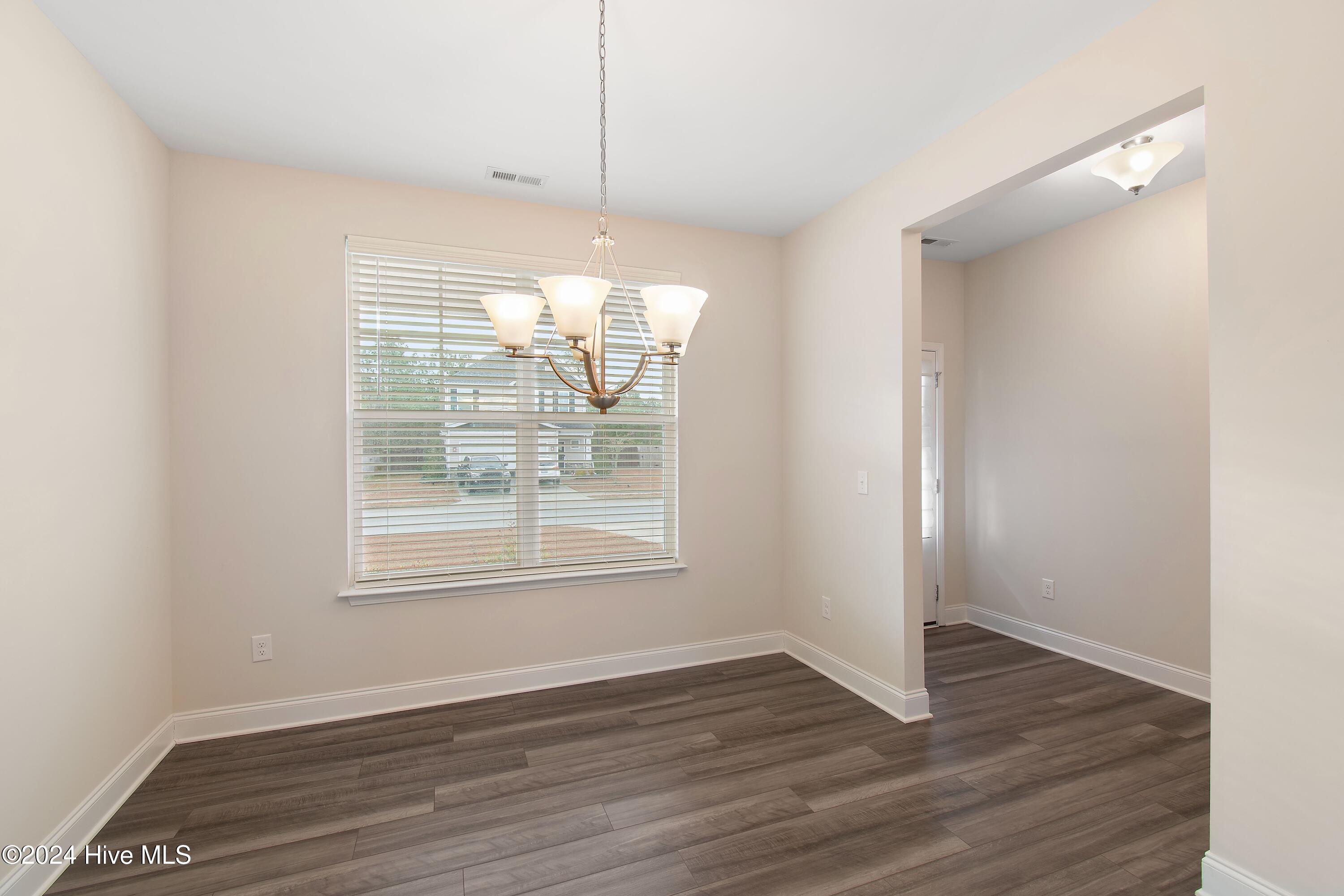 2613 Longleaf Pine Circle