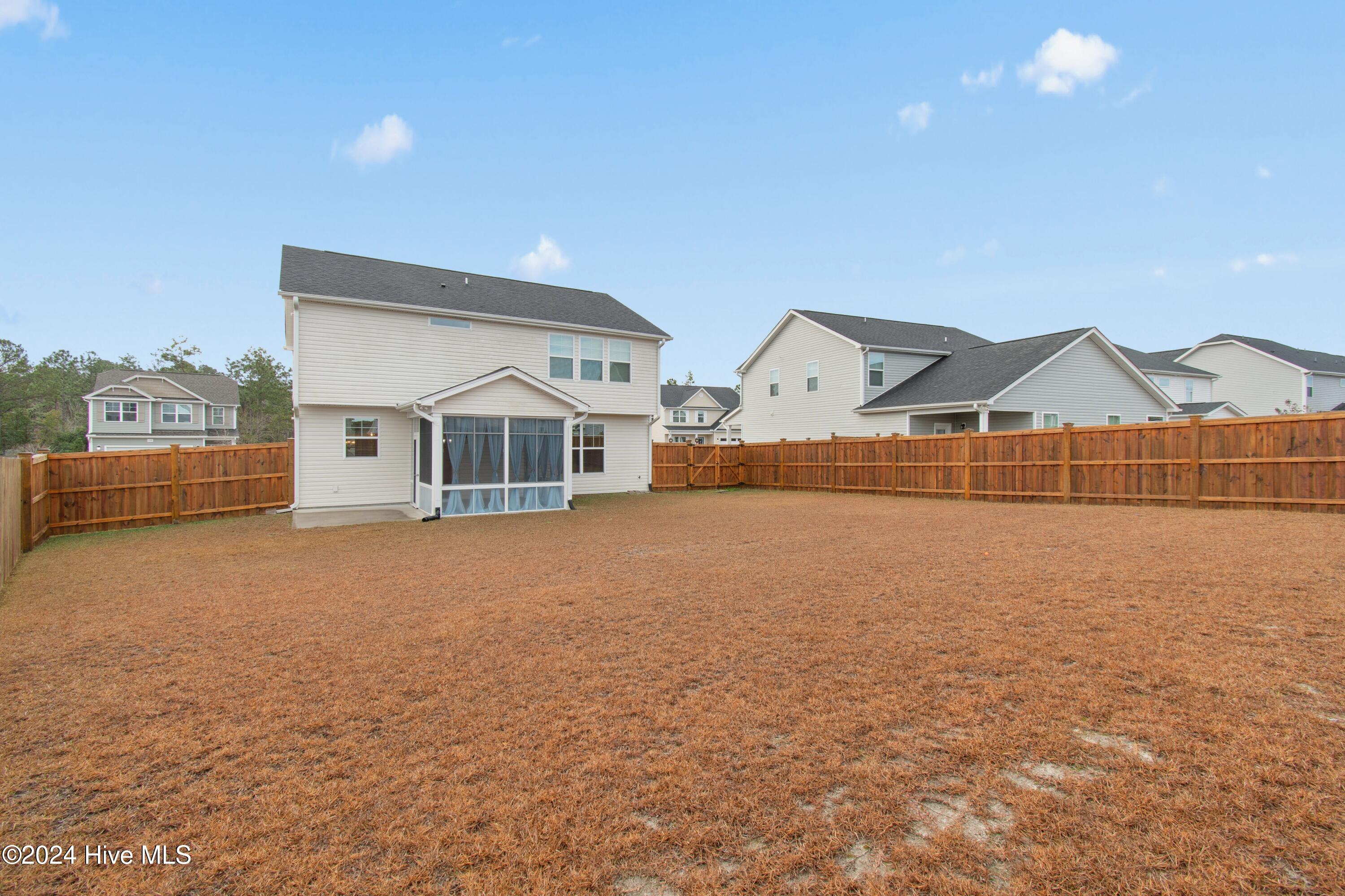 2613 Longleaf Pine Circle