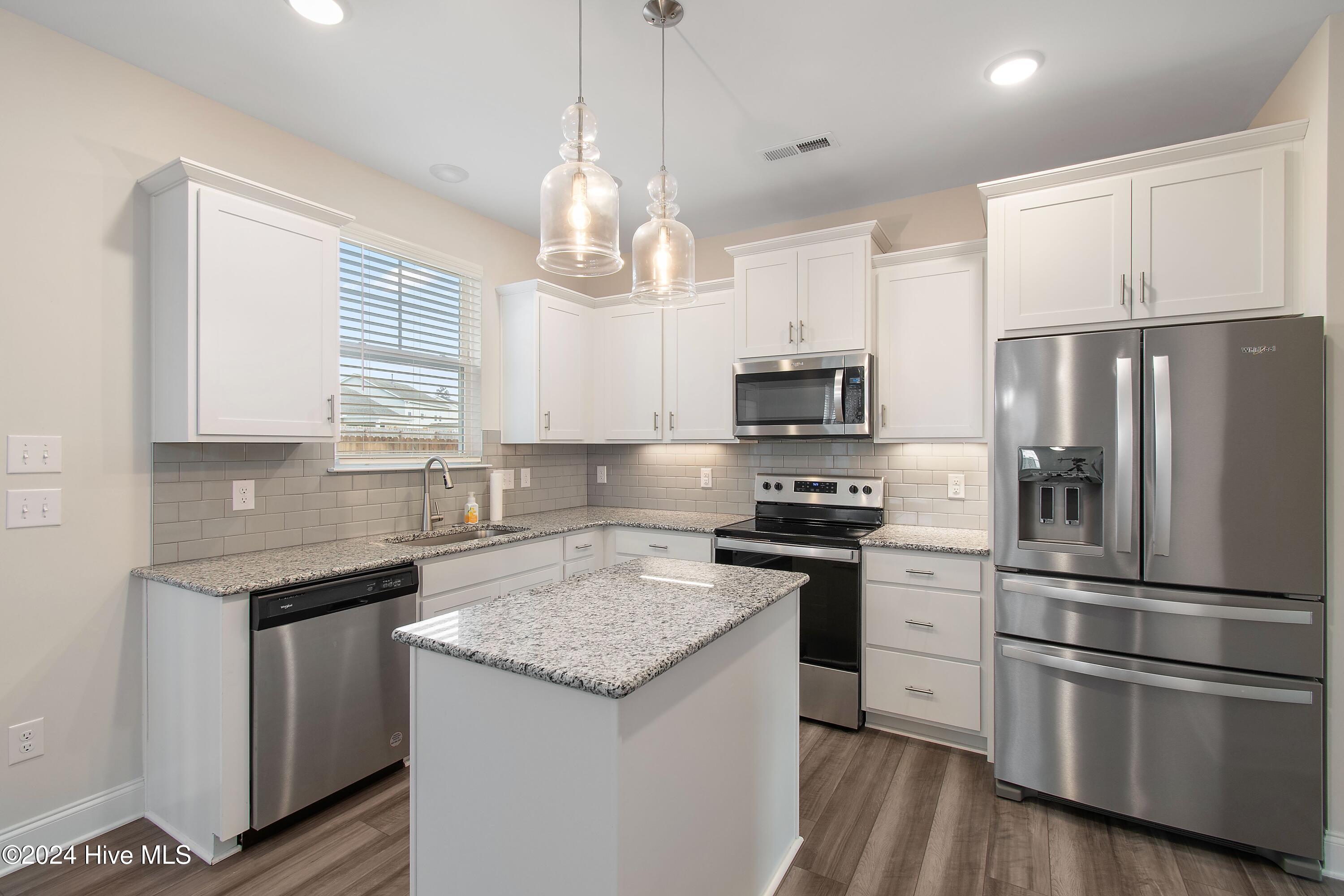 2613 Longleaf Pine Circle