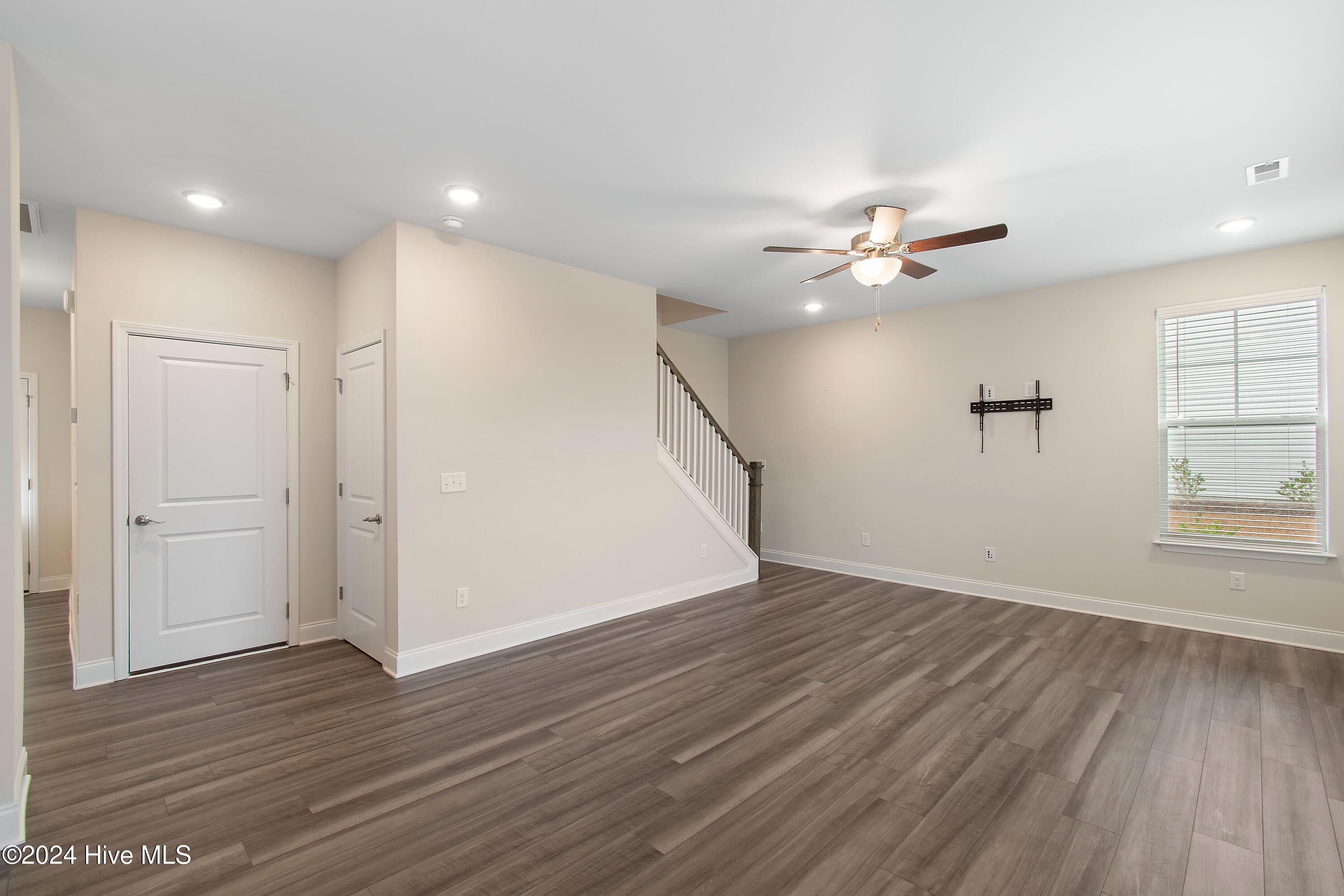 2613 Longleaf Pine Circle