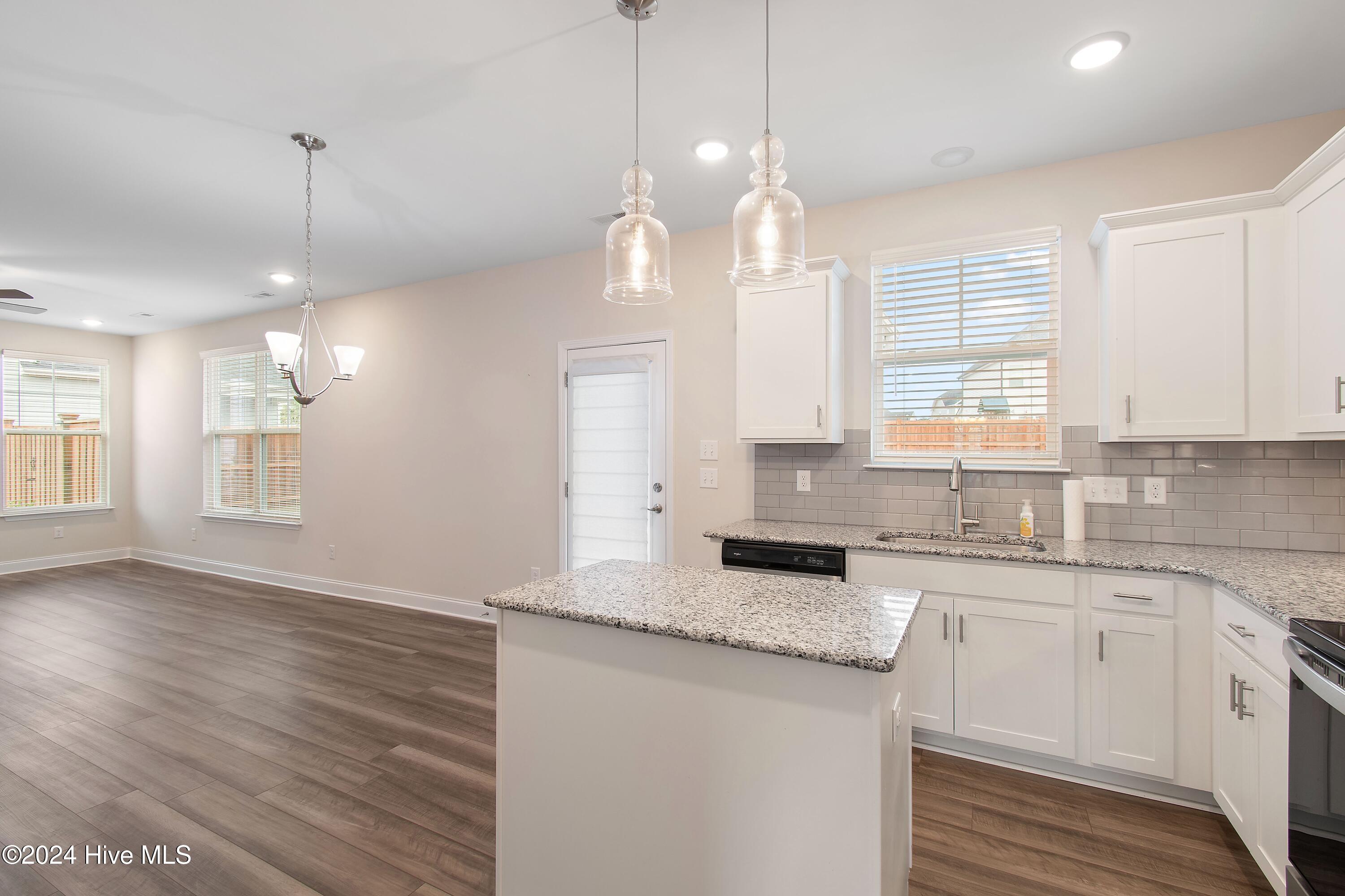2613 Longleaf Pine Circle