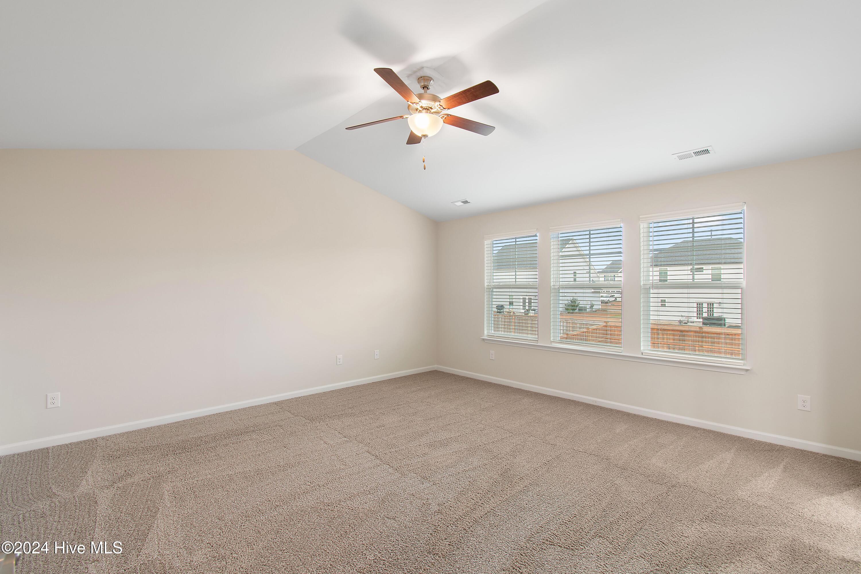 2613 Longleaf Pine Circle