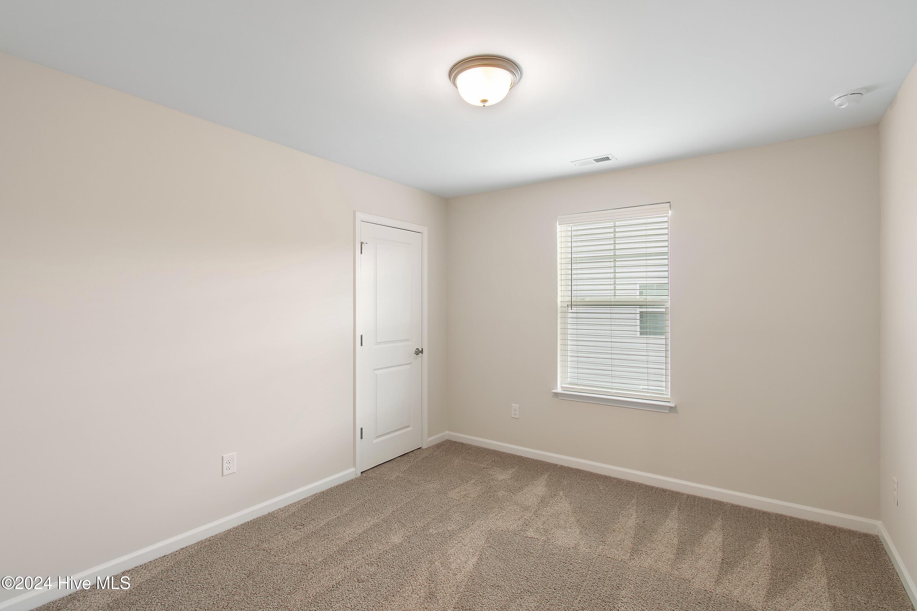 2613 Longleaf Pine Circle