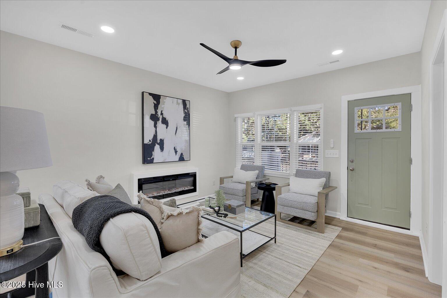 218 S 13th Street