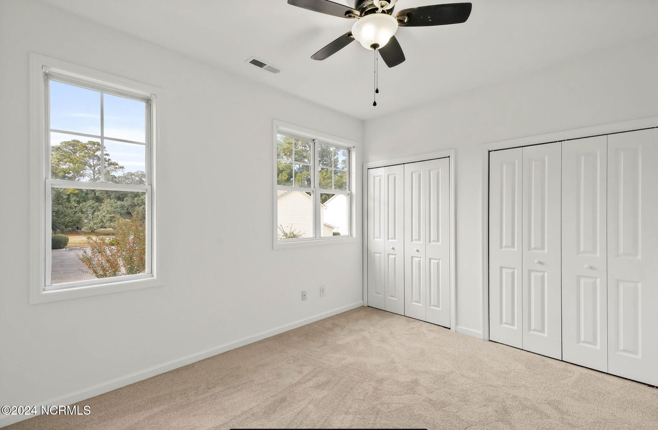5627 Moss Vine Place