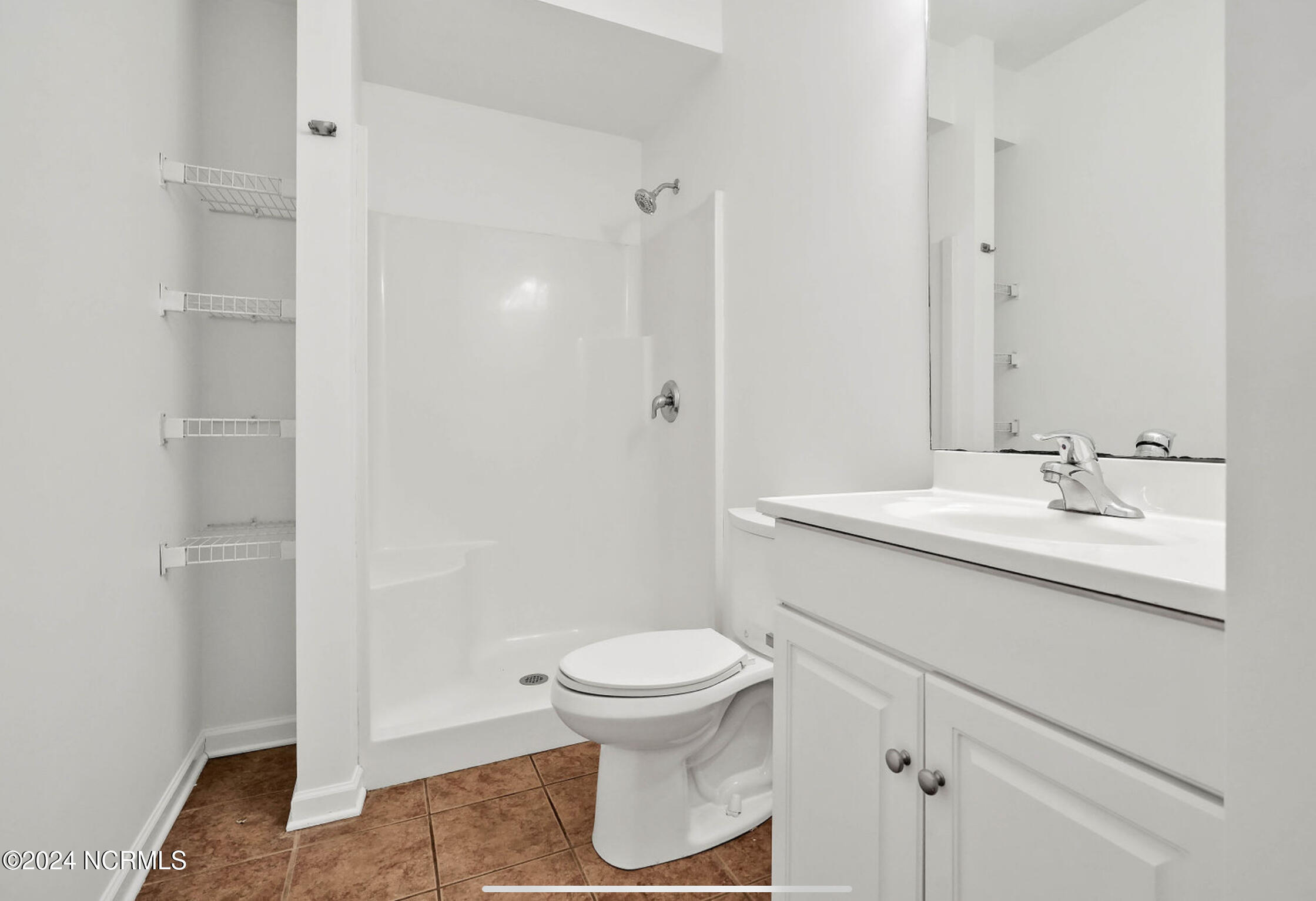 5627 Moss Vine Place