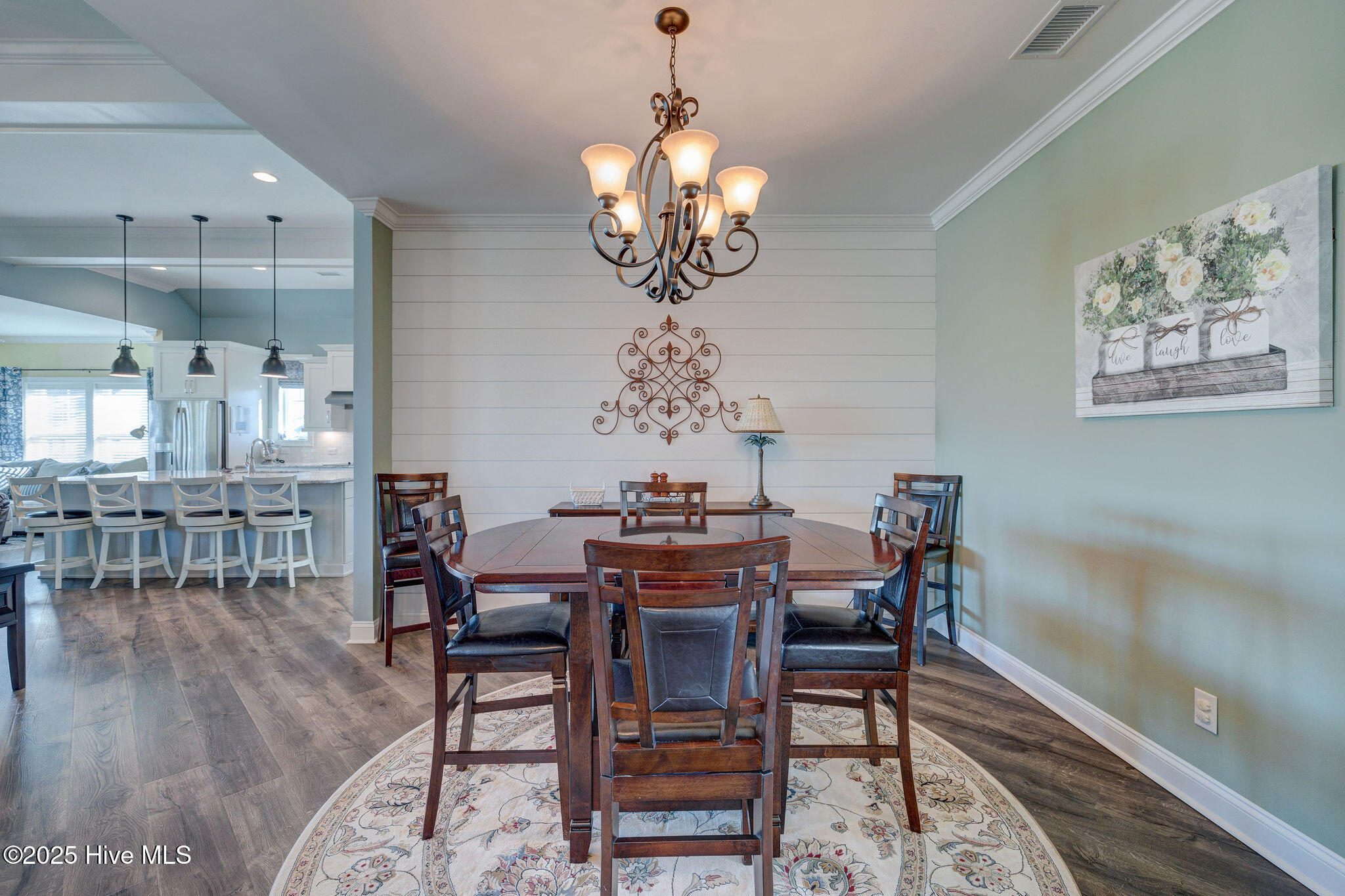 1304 Wingfield Court