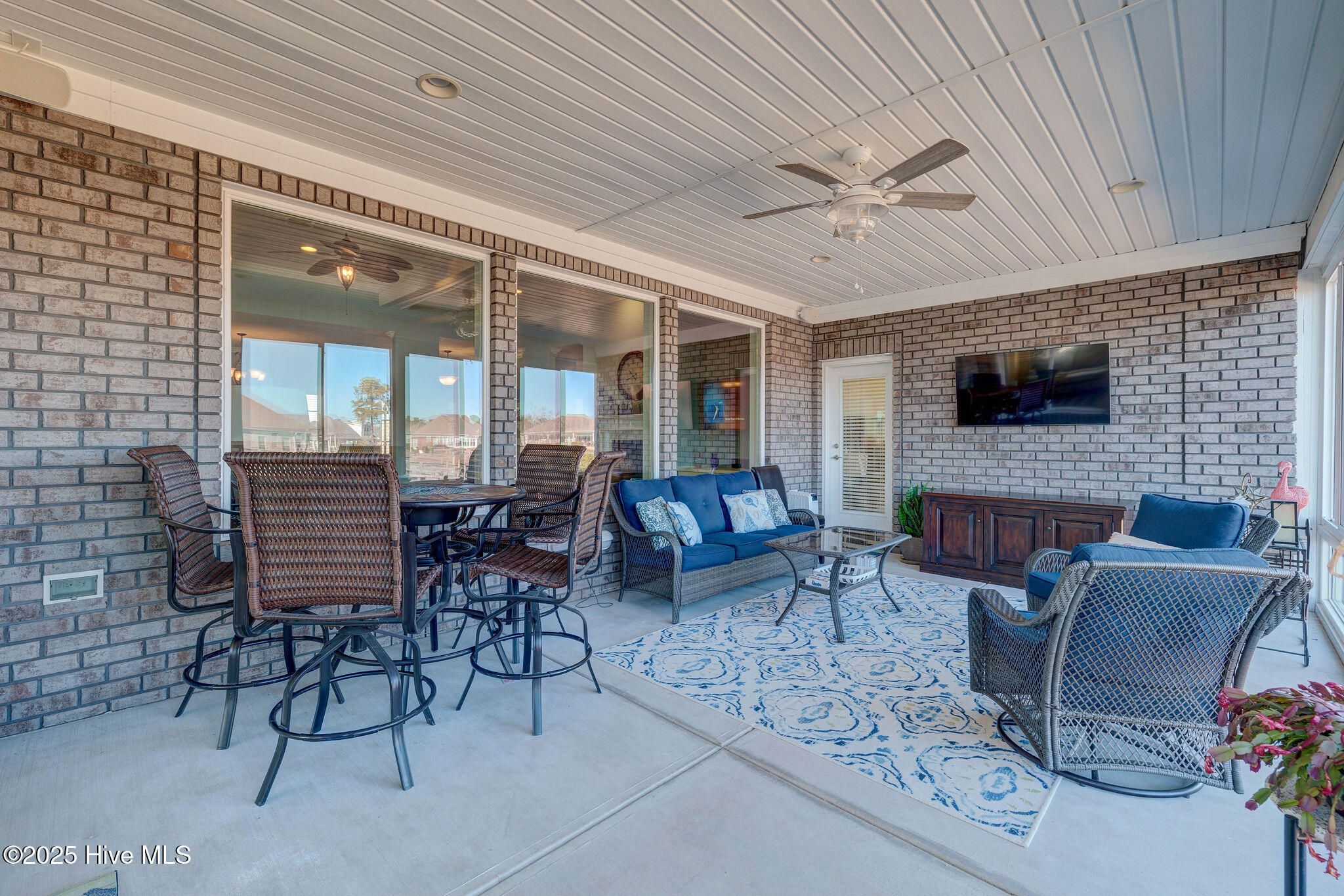 1304 Wingfield Court