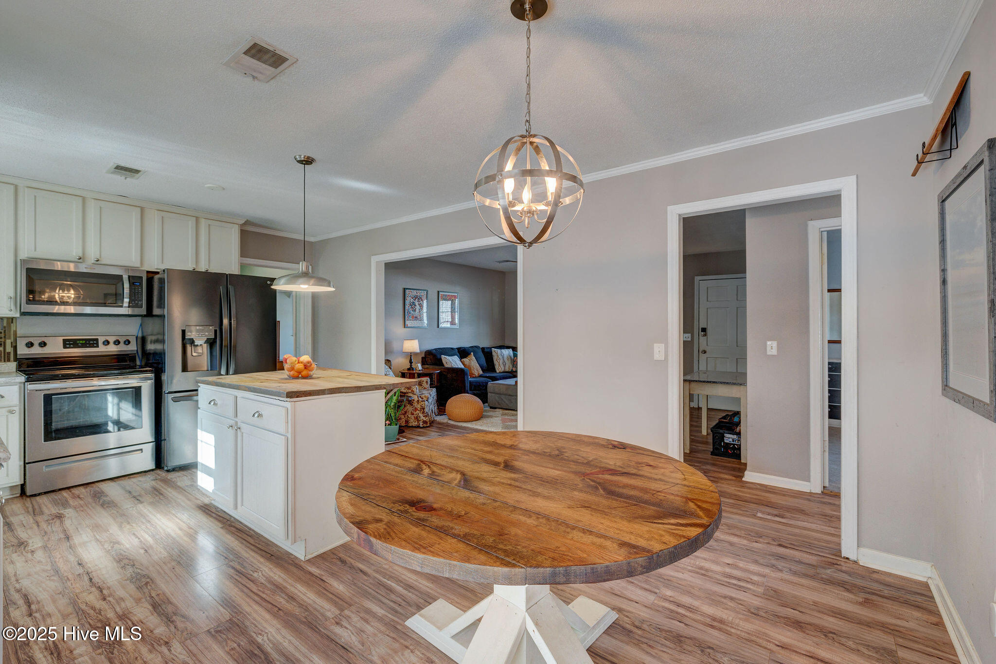 309 Ventura Drive