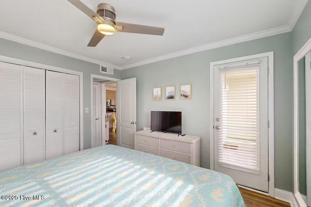 1000 Caswell Beach Road 1412