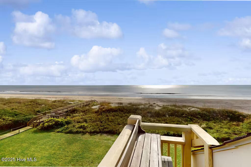 1000 Caswell Beach Road 1412