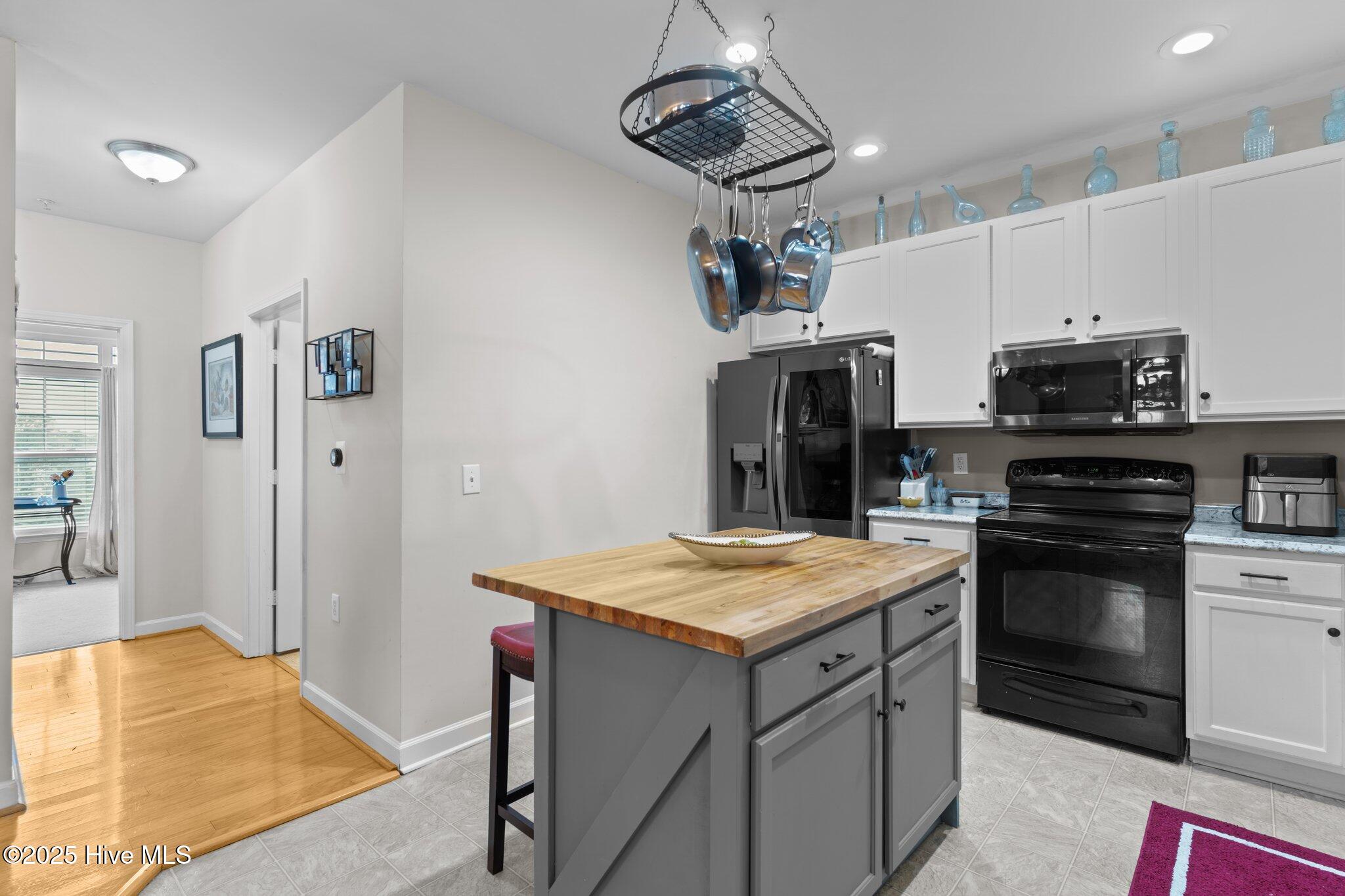 618 Condo Club Drive Unit 309