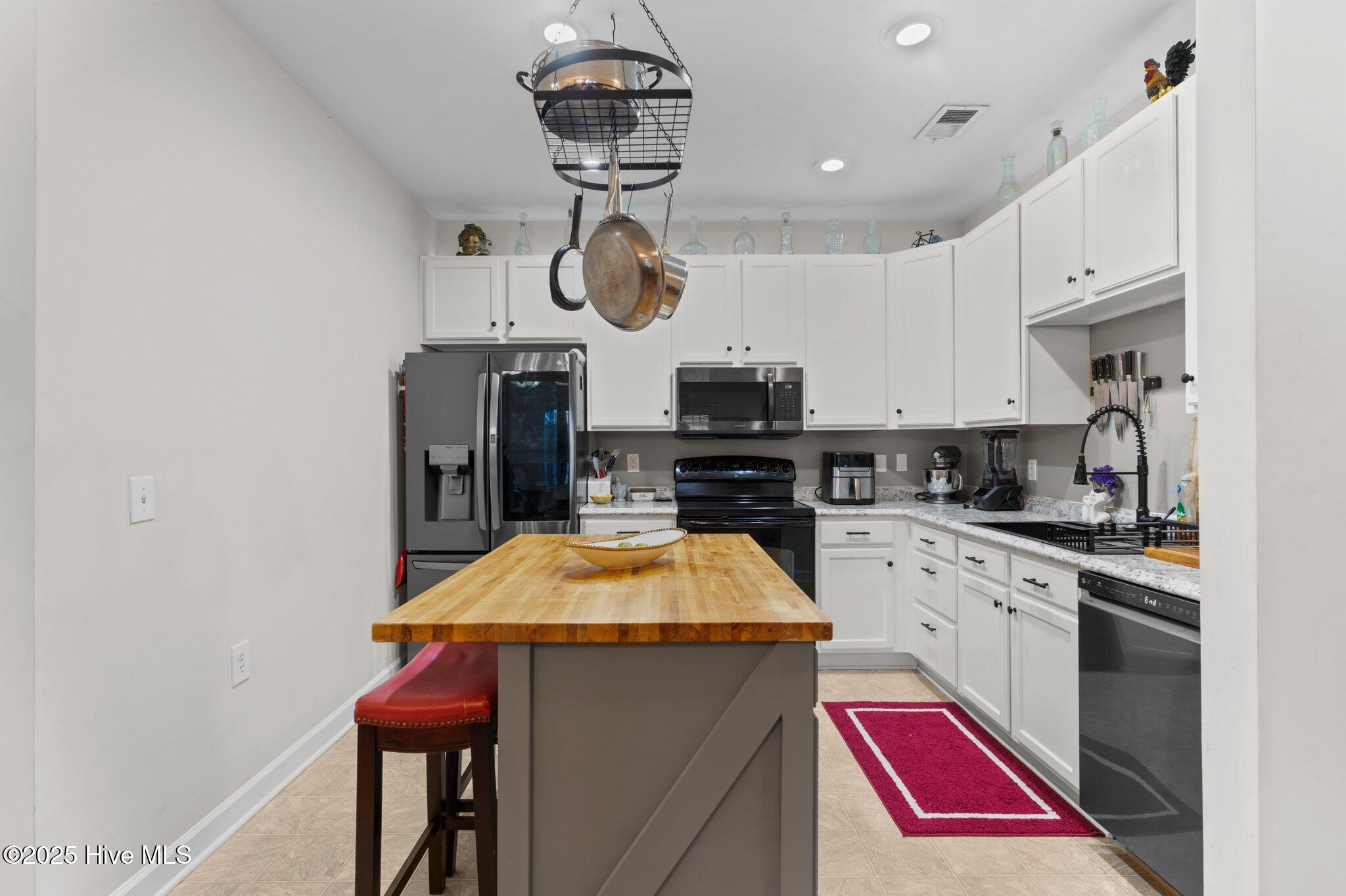 618 Condo Club Drive Unit 309
