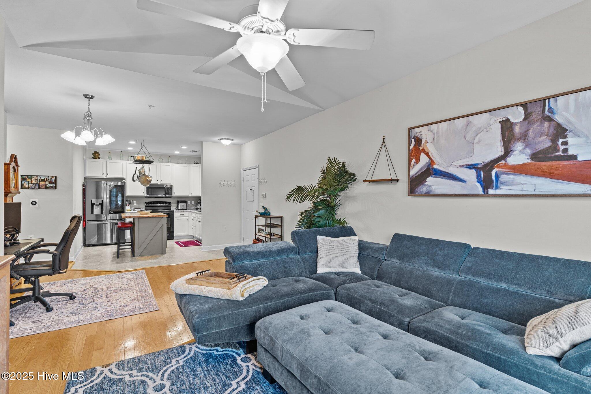 618 Condo Club Drive Unit 309