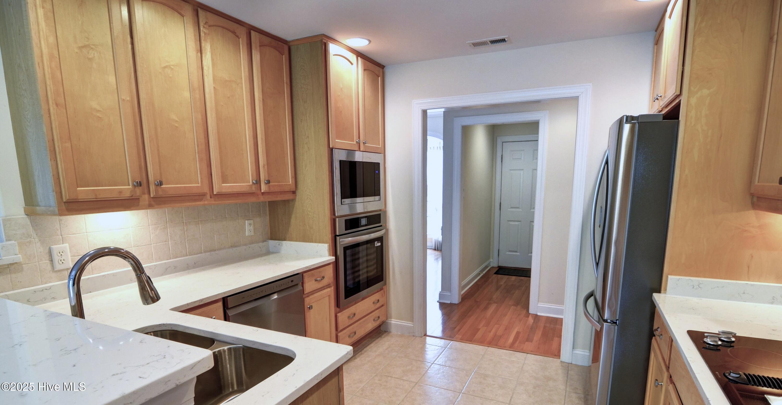 1108 Walbury Court